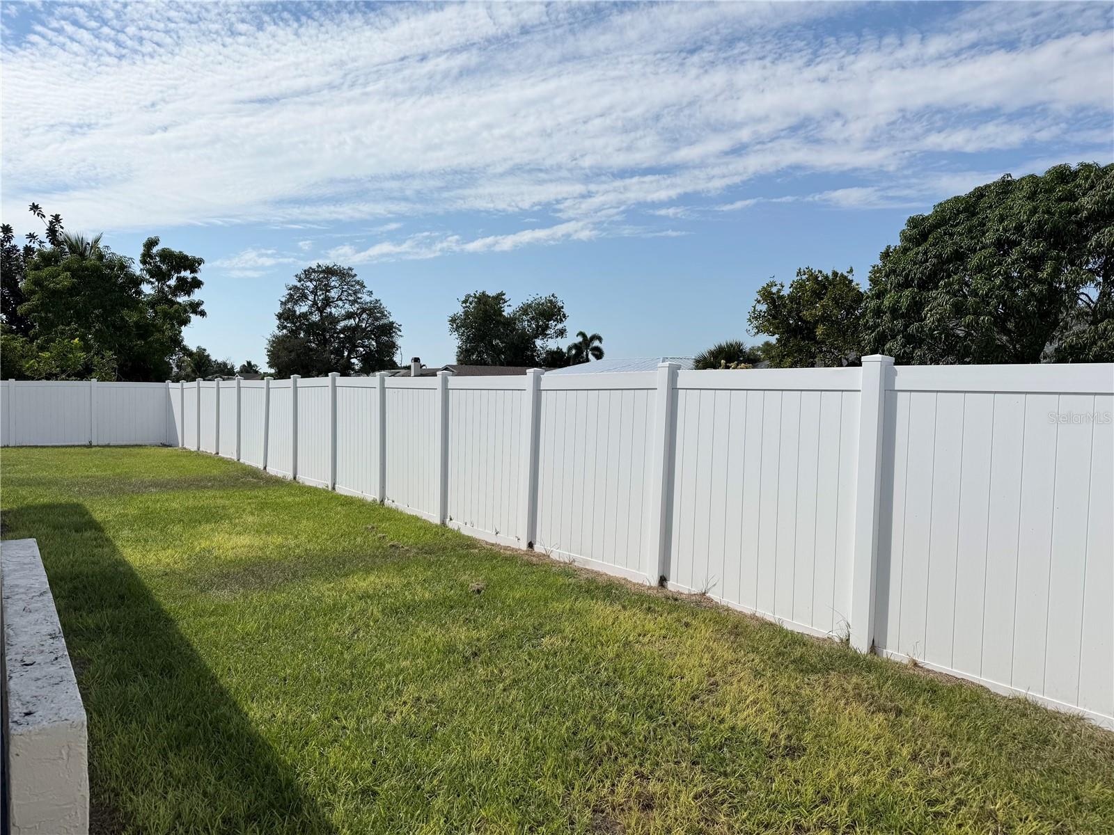 PALMA SOLA BAY ESTATES - Residential