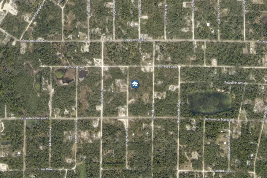 Photo of 13 Wagers Dr, Webster, FL 33597 (MLS # W7890613)