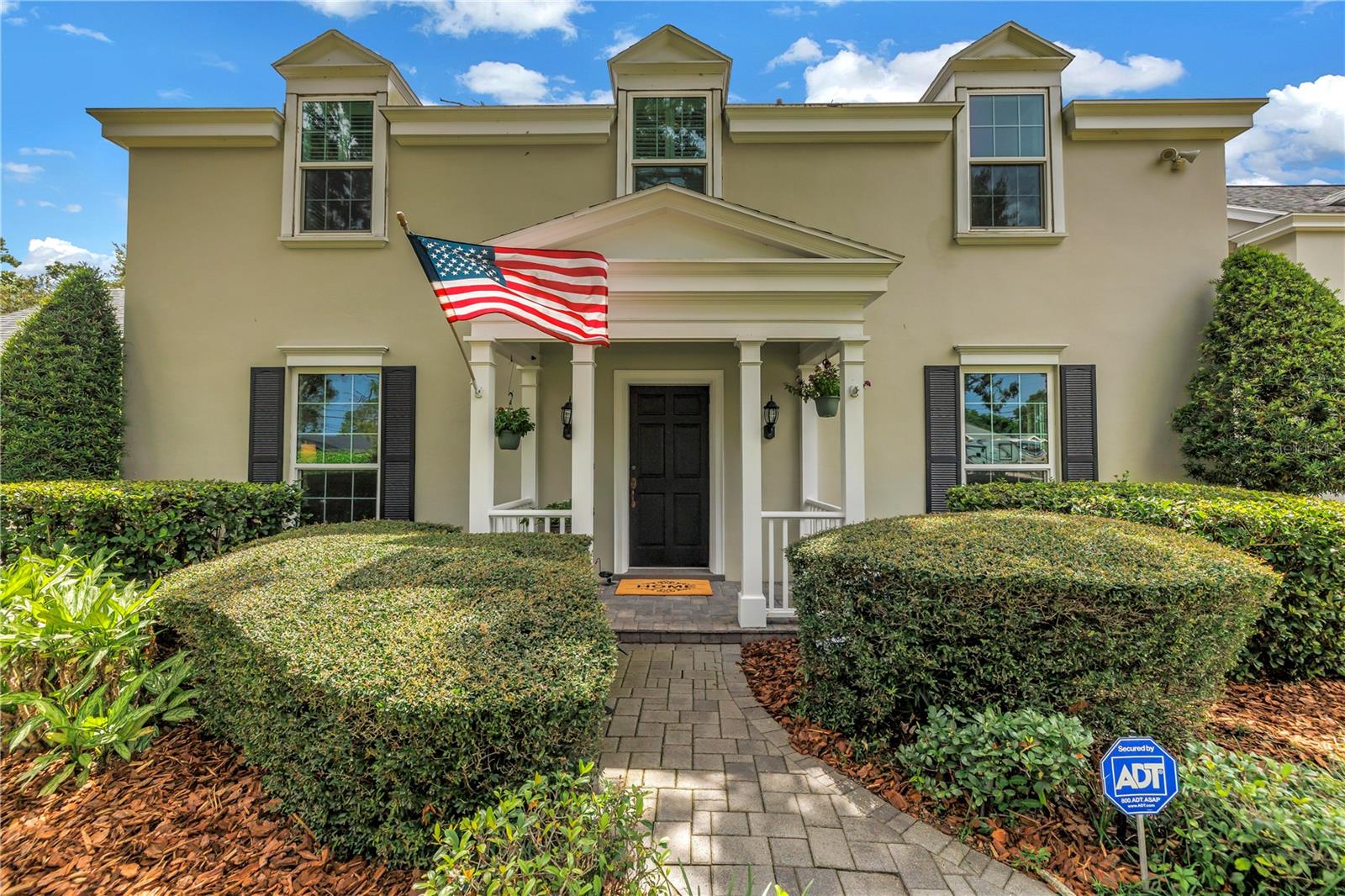 1628 LONG BOW LANE