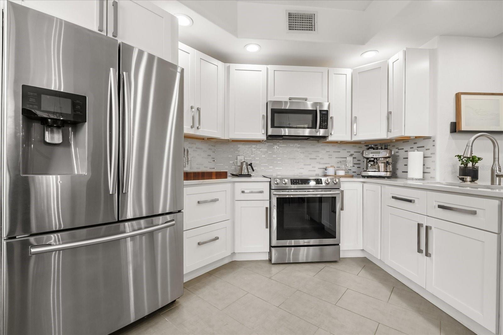 SWEETWATER RIDGE CONDO AT MAGNOLIA POINTE - Residential Lease