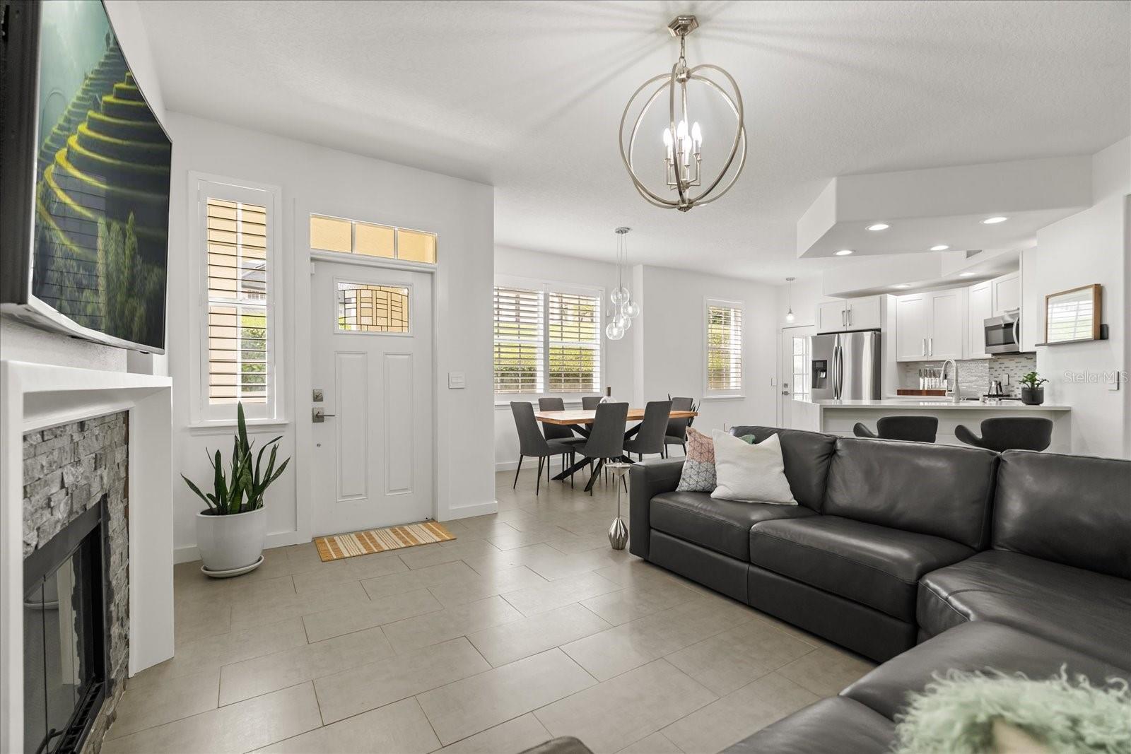 SWEETWATER RIDGE CONDO AT MAGNOLIA POINTE - Residential Lease