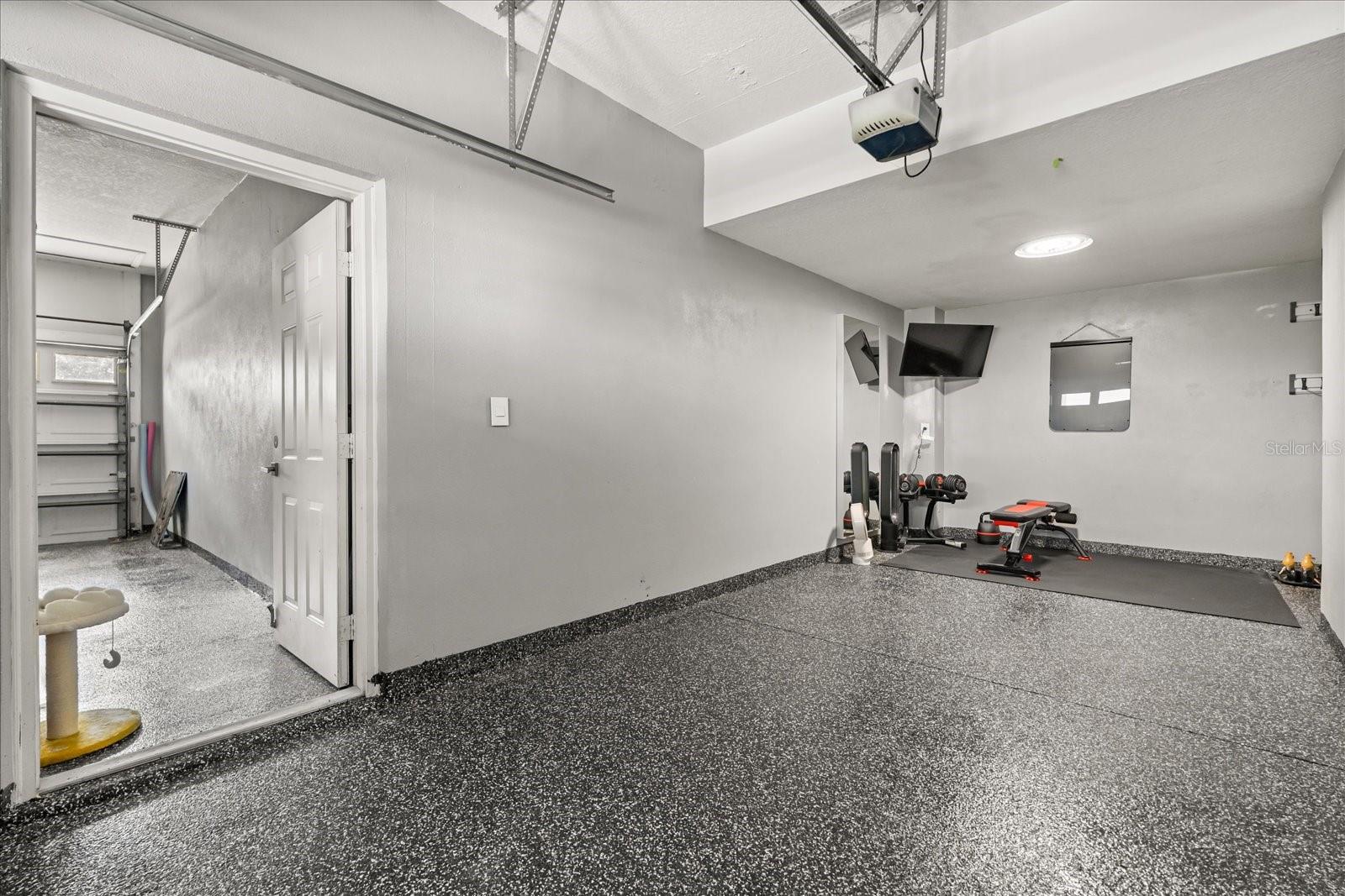 SWEETWATER RIDGE CONDO AT MAGNOLIA POINTE - Residential Lease
