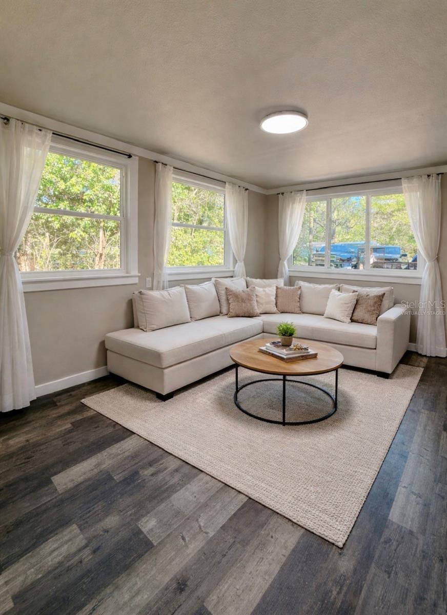 EMTON UNIT 2 - Residential