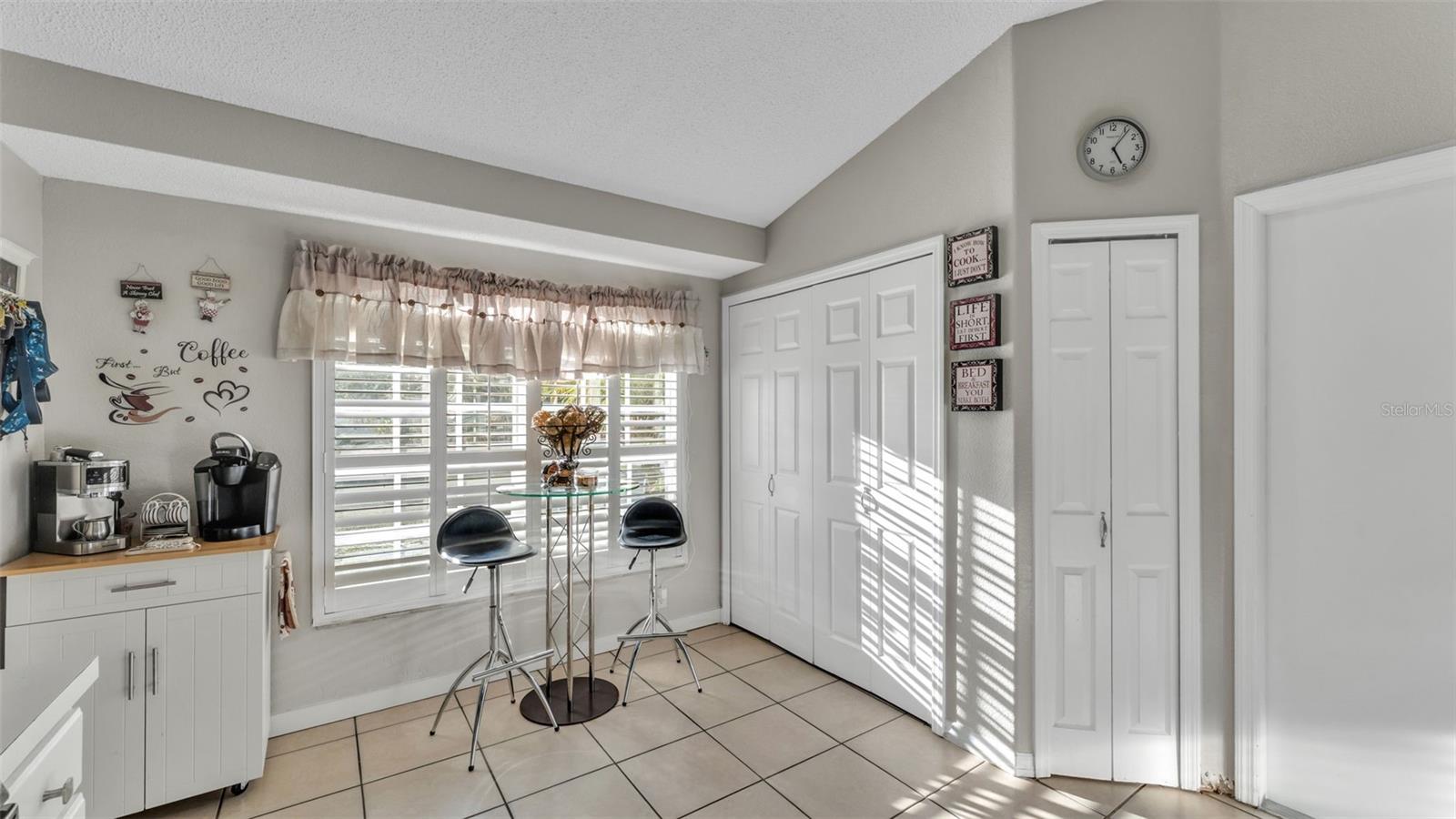 RANDOM OAKS PH 2 UNIT 1 - Residential