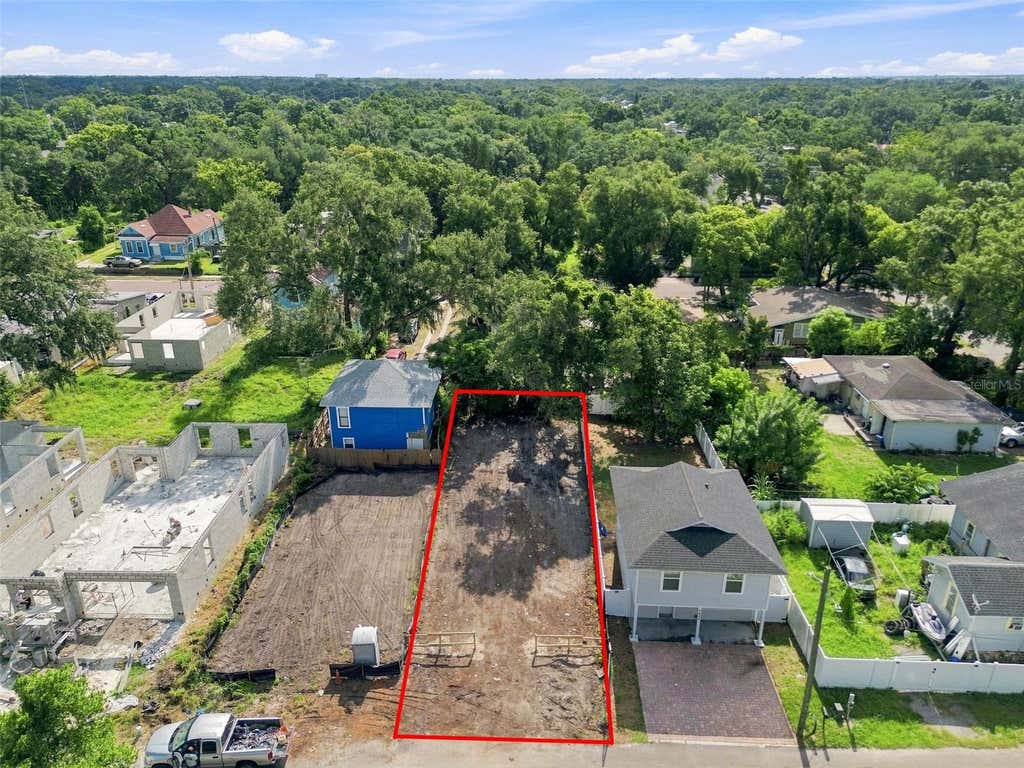 Photo of 3407 N 9th Street, Tampa, FL 33605 (MLS # TB8540068)
