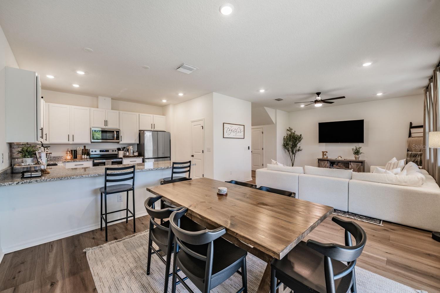 RIVER RUN - Residential