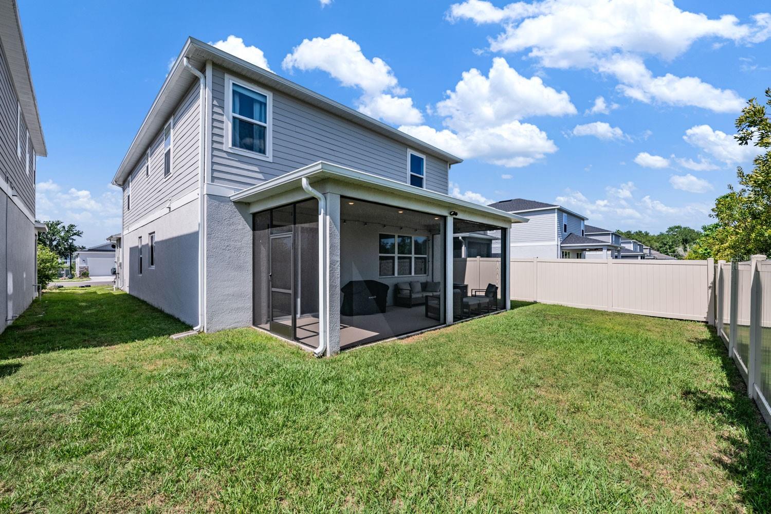RIVER RUN - Residential