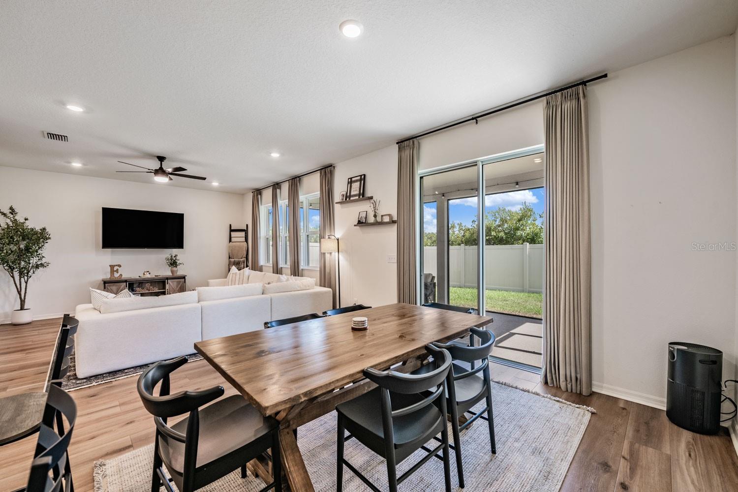 RIVER RUN - Residential