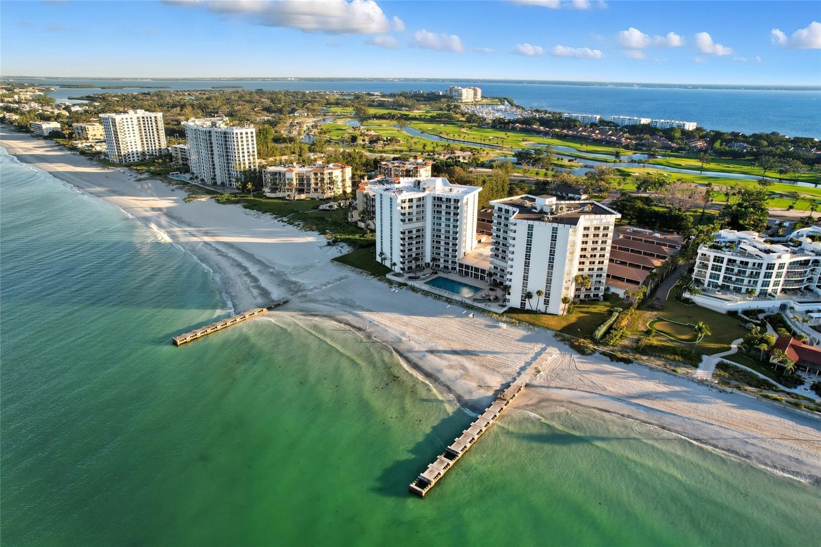 ISLANDER CLUB OF LONGBOAT - Residential