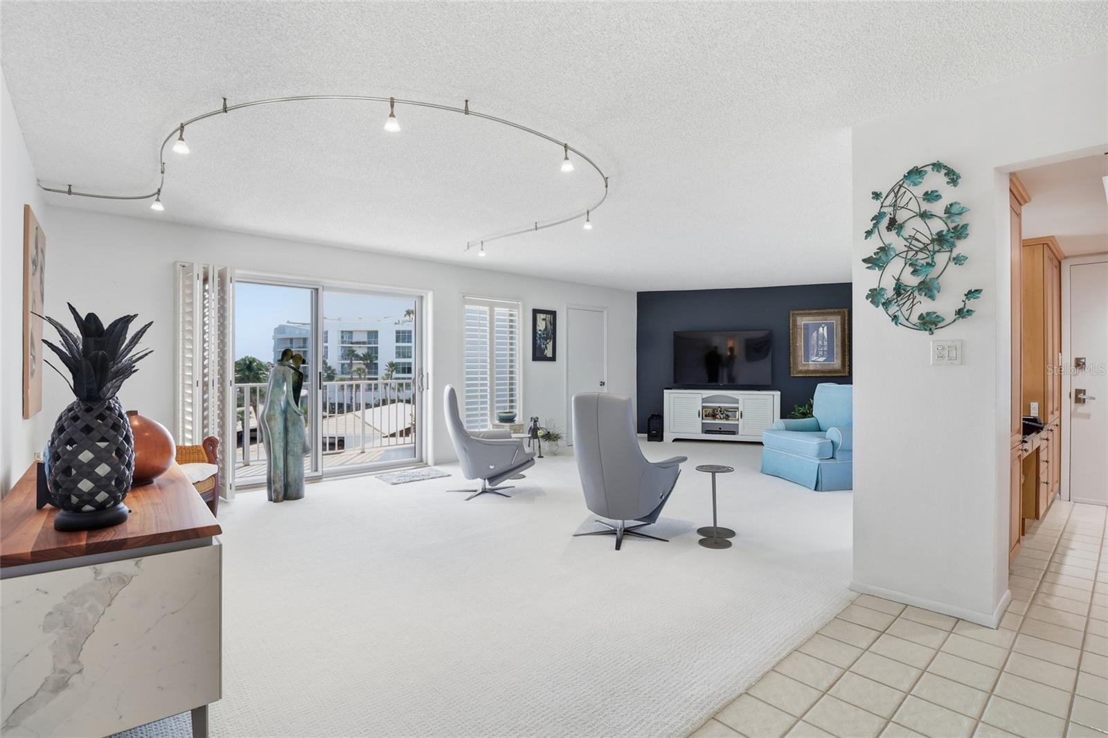 ISLANDER CLUB OF LONGBOAT - Residential