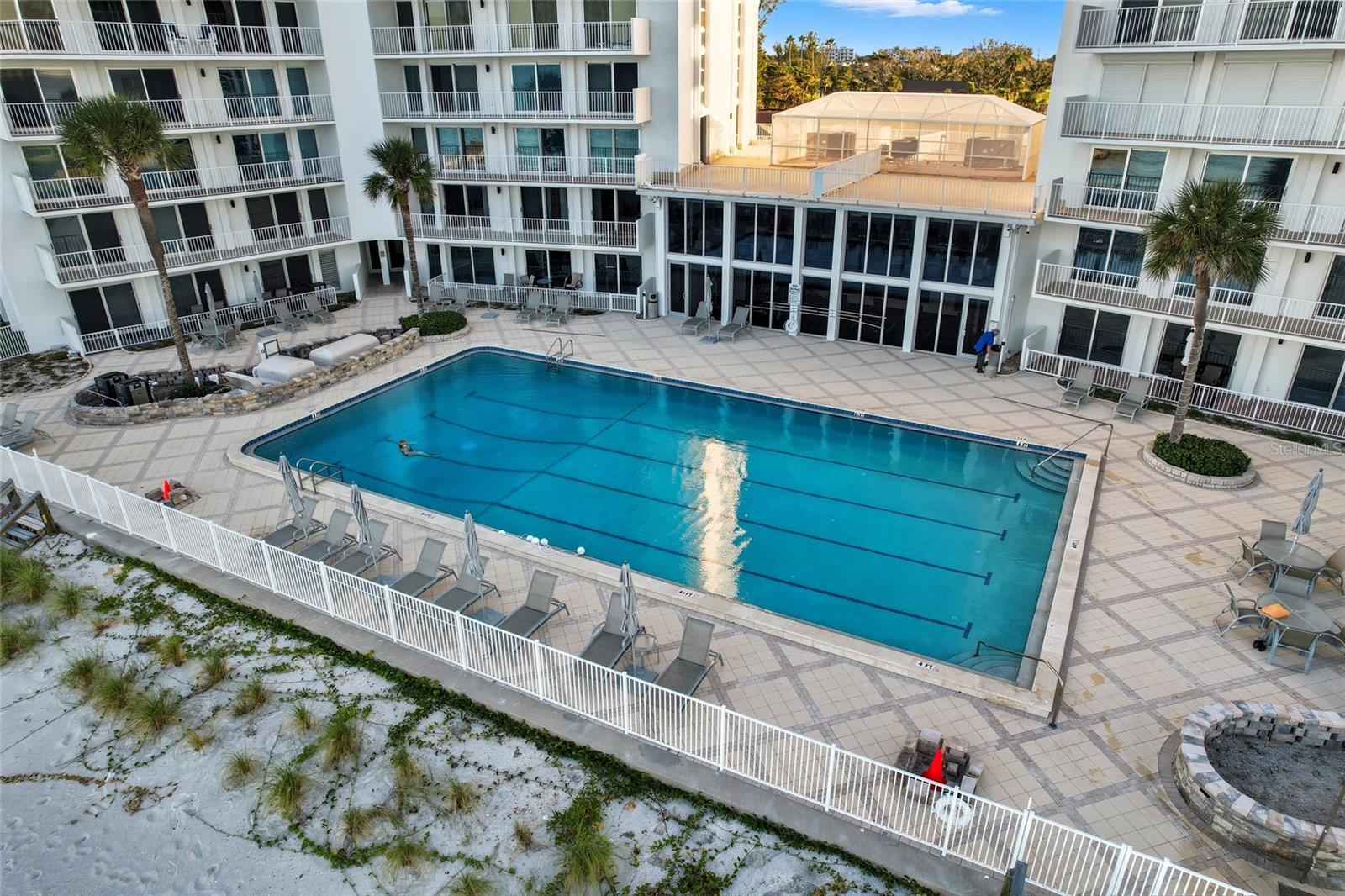 ISLANDER CLUB OF LONGBOAT - Residential