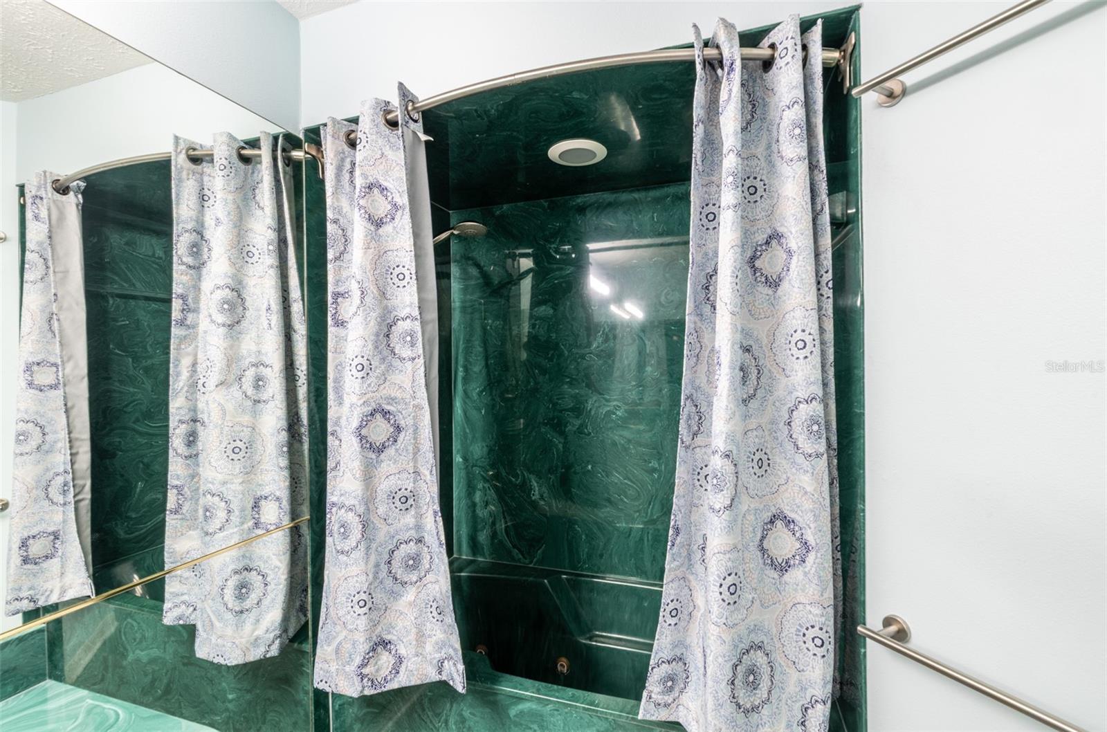 WINDERMERE PH 03 - Residential