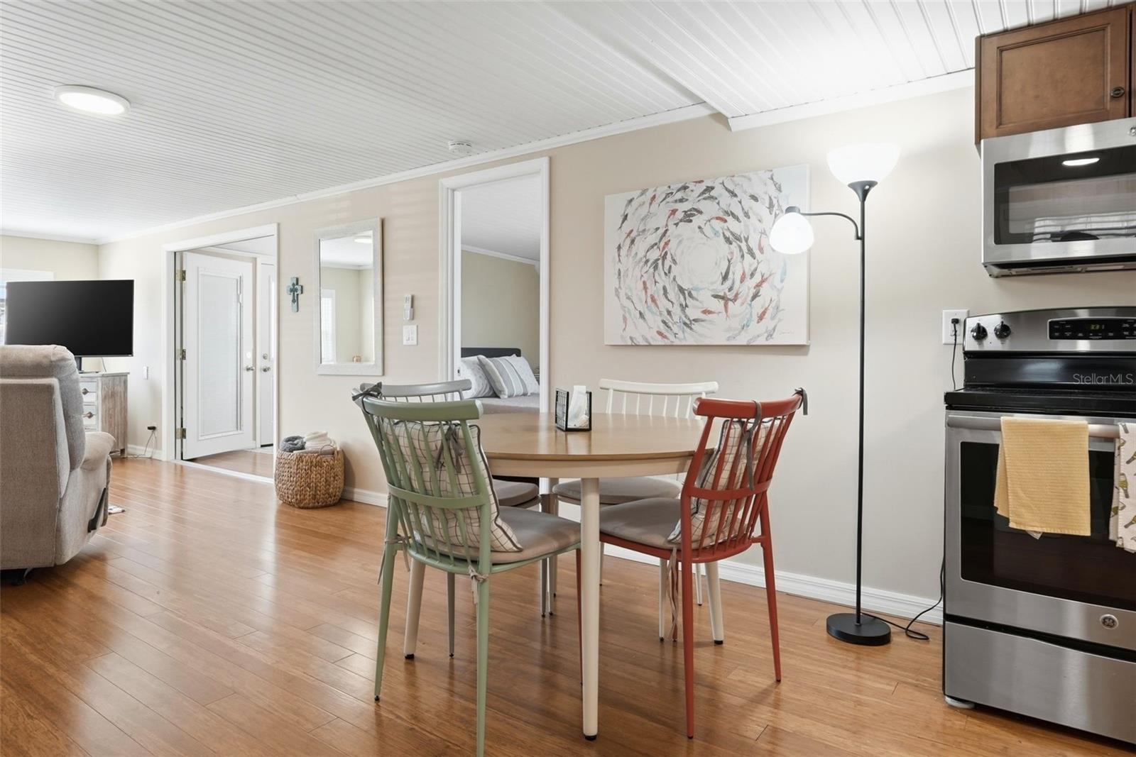 MOBEL AMERICANA MOBILE HOME PARK UNREC - Residential