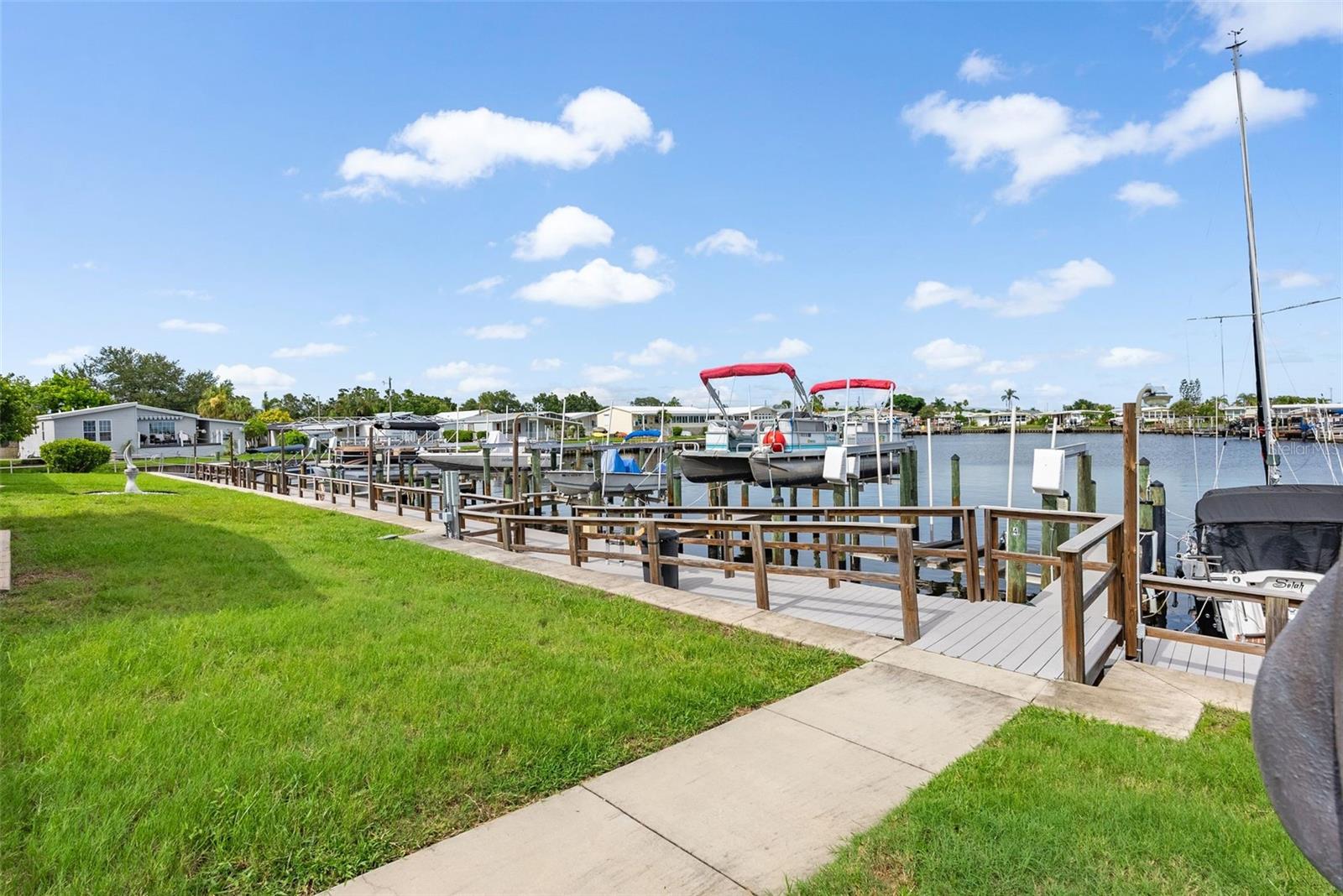 MOBEL AMERICANA MOBILE HOME PARK UNREC - Residential