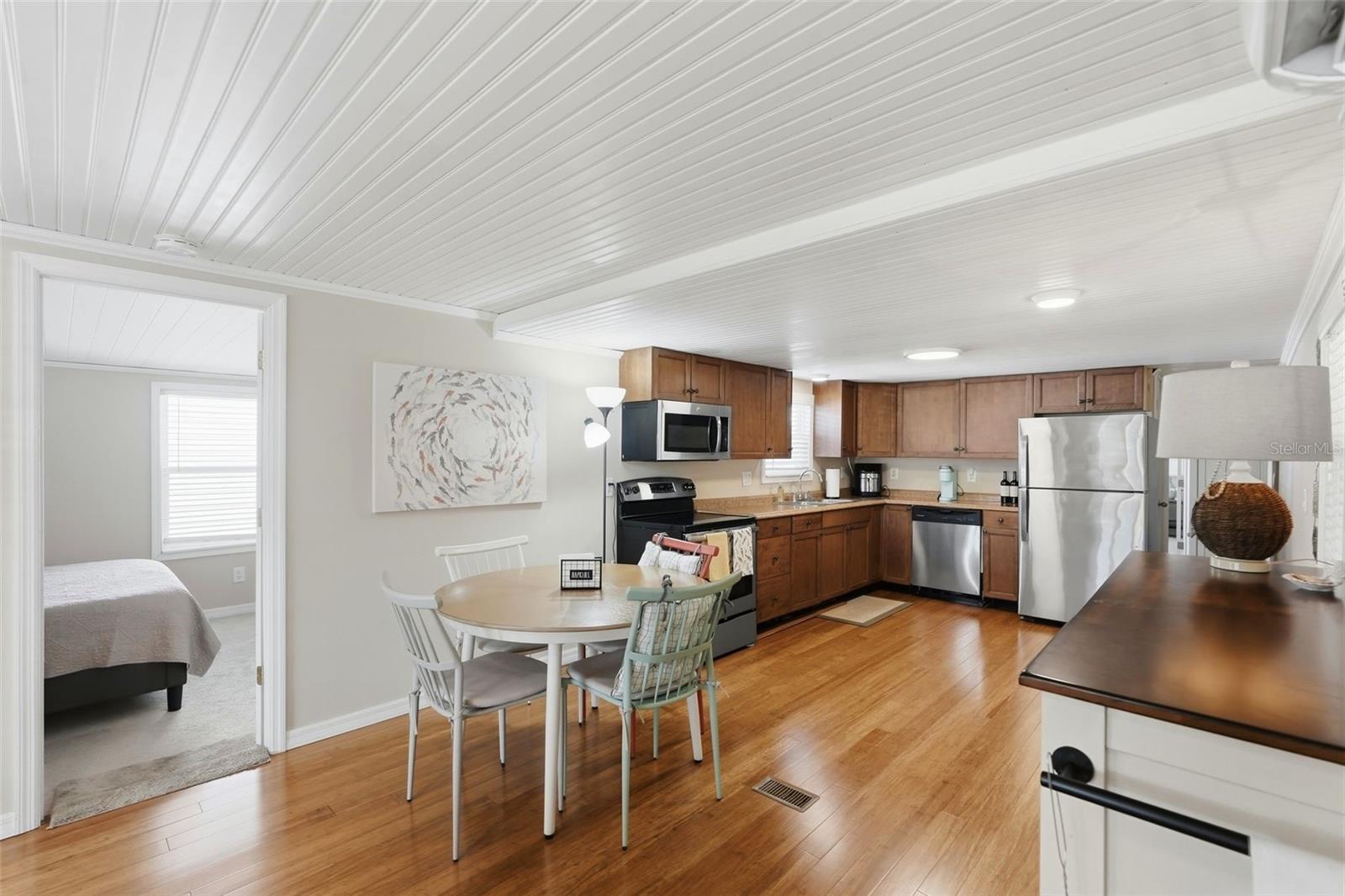 MOBEL AMERICANA MOBILE HOME PARK UNREC - Residential