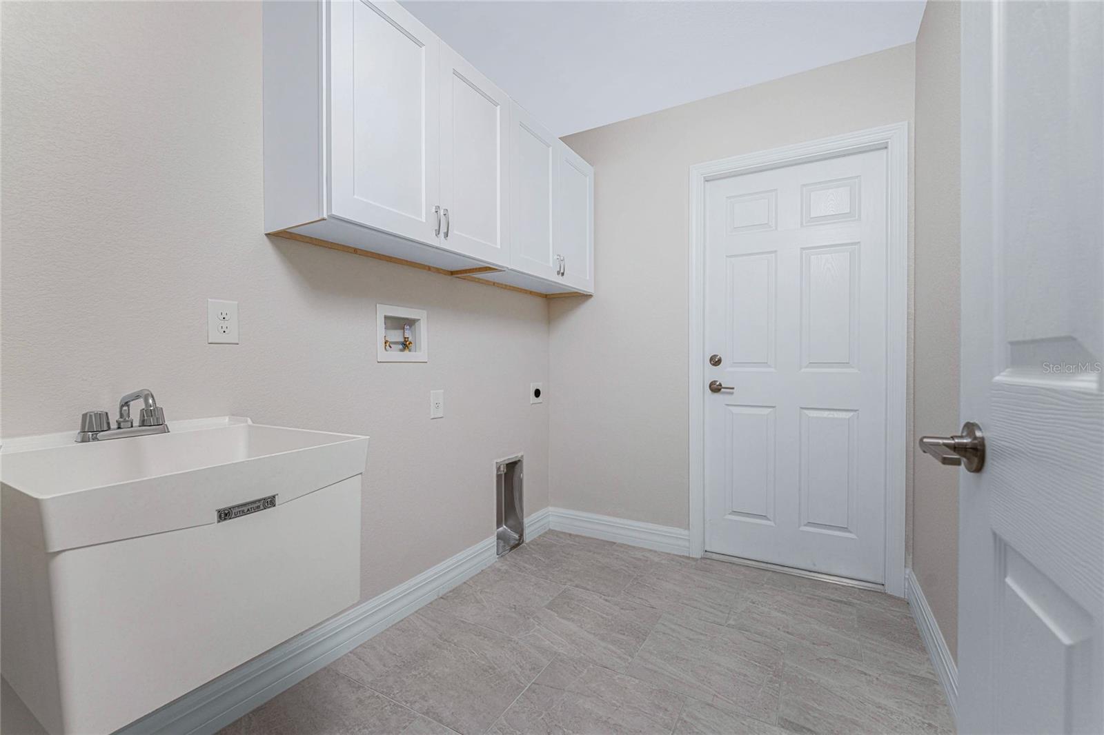 1573 - PORT CHARLOTTE SUB 26 - Residential