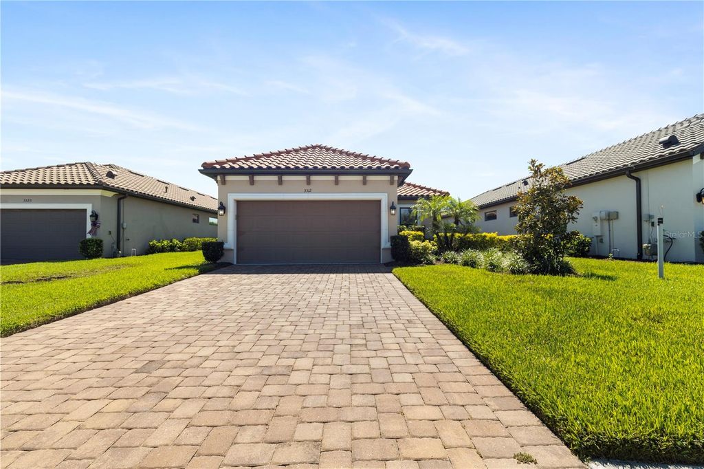 Photo of 3312 Francoa Drive, Odessa, FL 33556 (MLS # TB8397960)