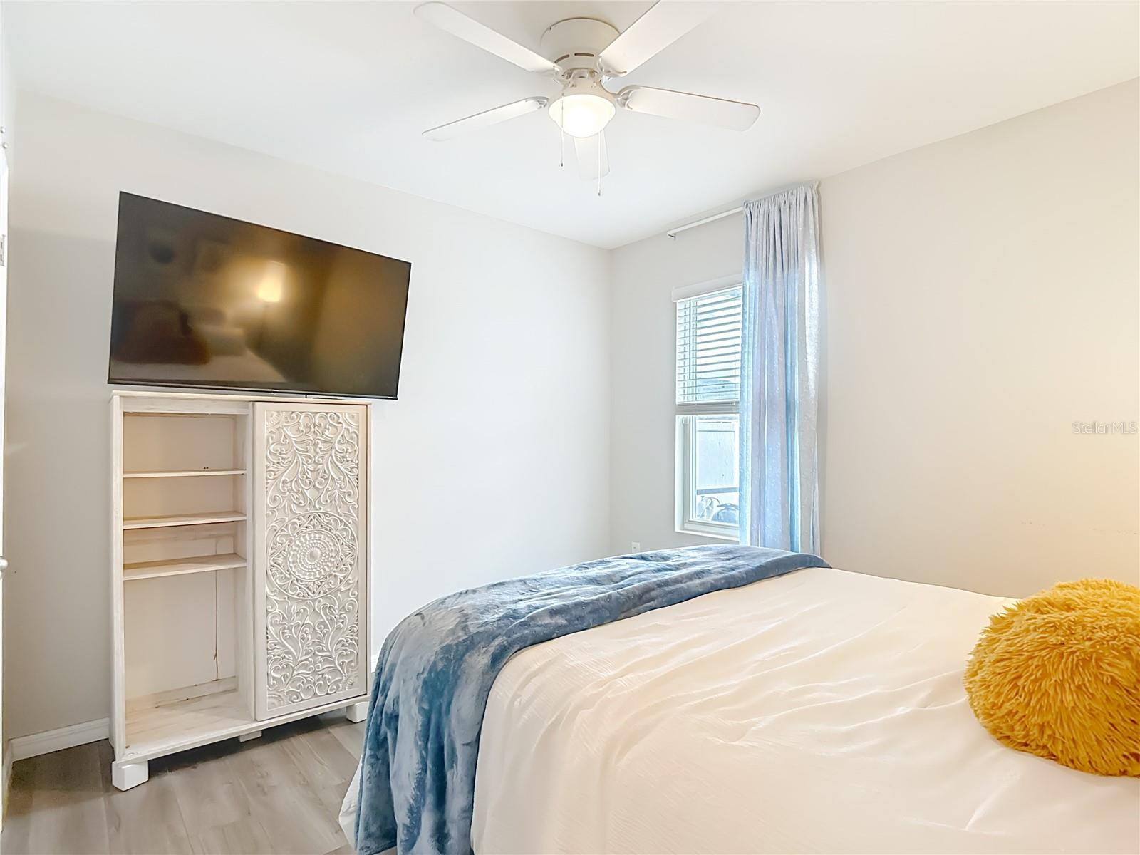 JOHNSON POINTE - Residential