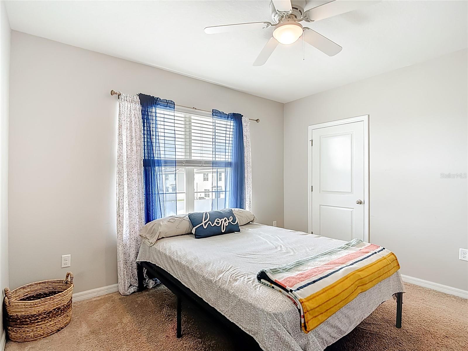 JOHNSON POINTE - Residential