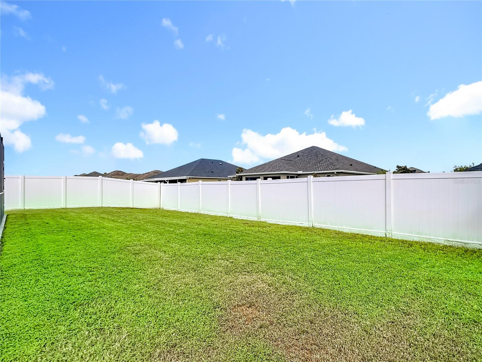 JOHNSON POINTE - Residential