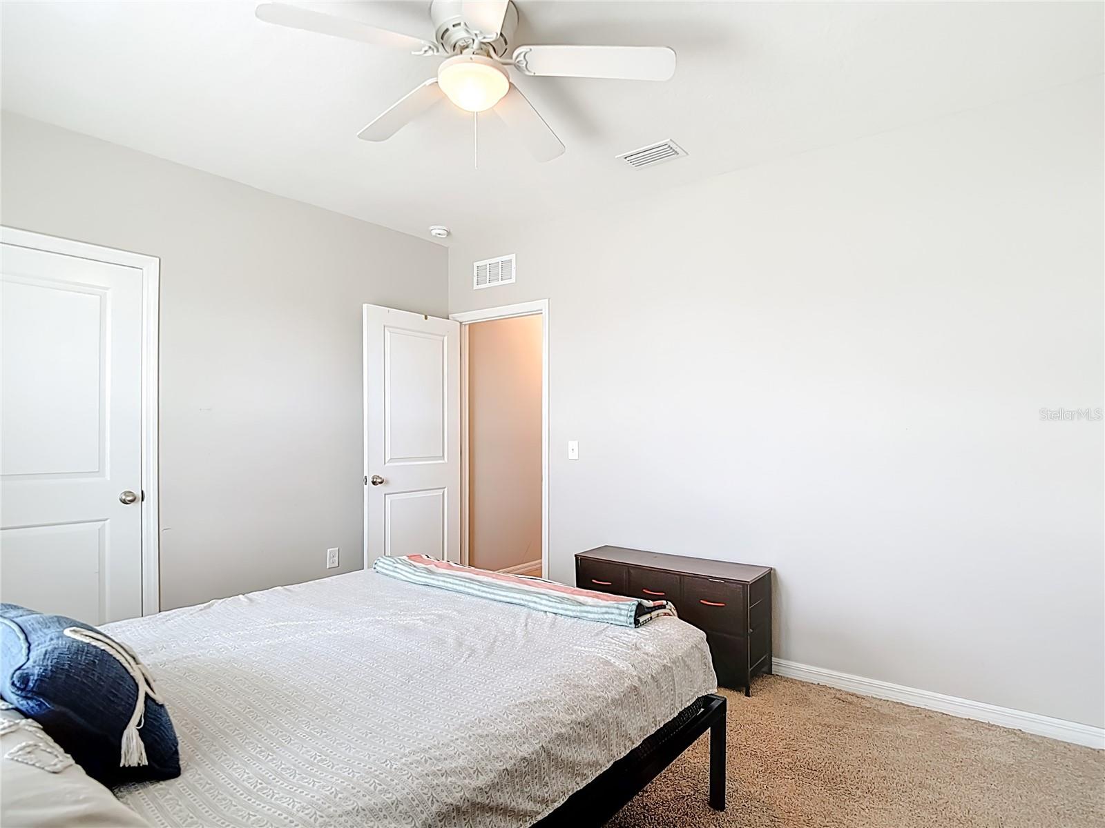 JOHNSON POINTE - Residential