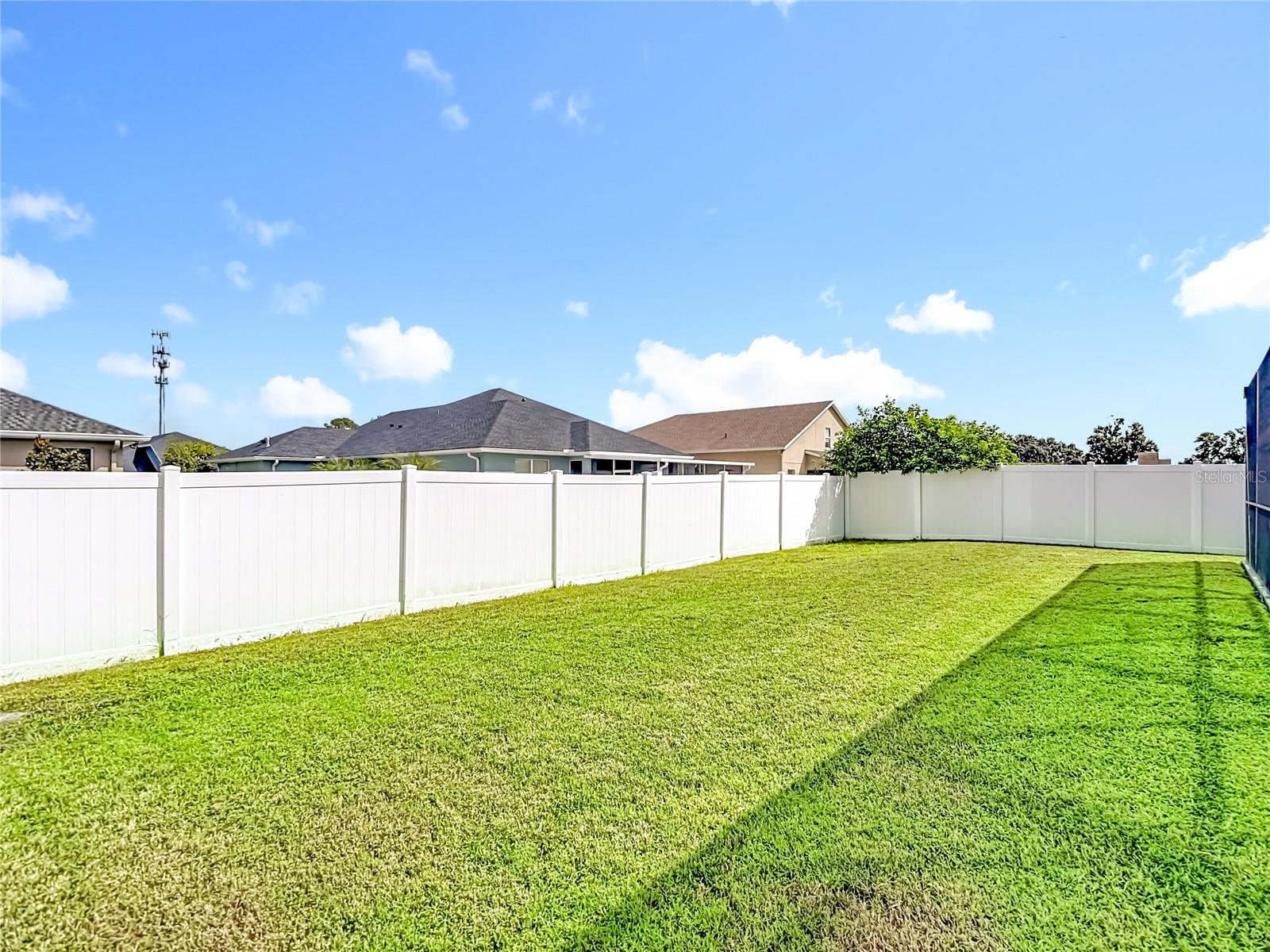 JOHNSON POINTE - Residential