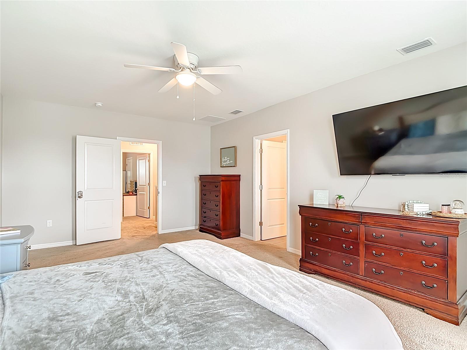 JOHNSON POINTE - Residential
