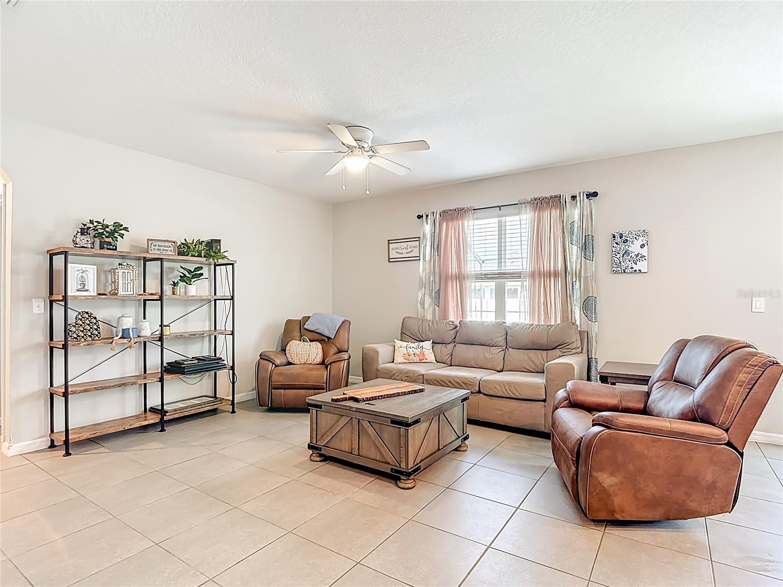 JOHNSON POINTE - Residential