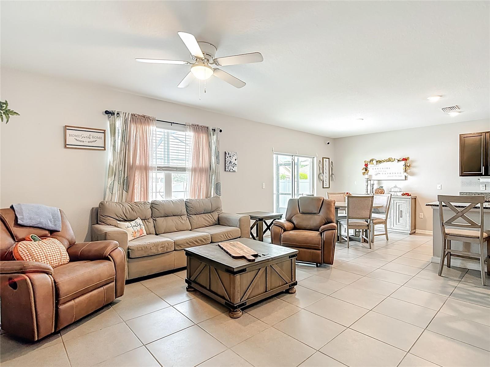 JOHNSON POINTE - Residential