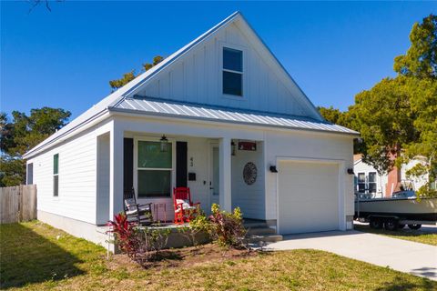 A home in ST AUGUSTINE