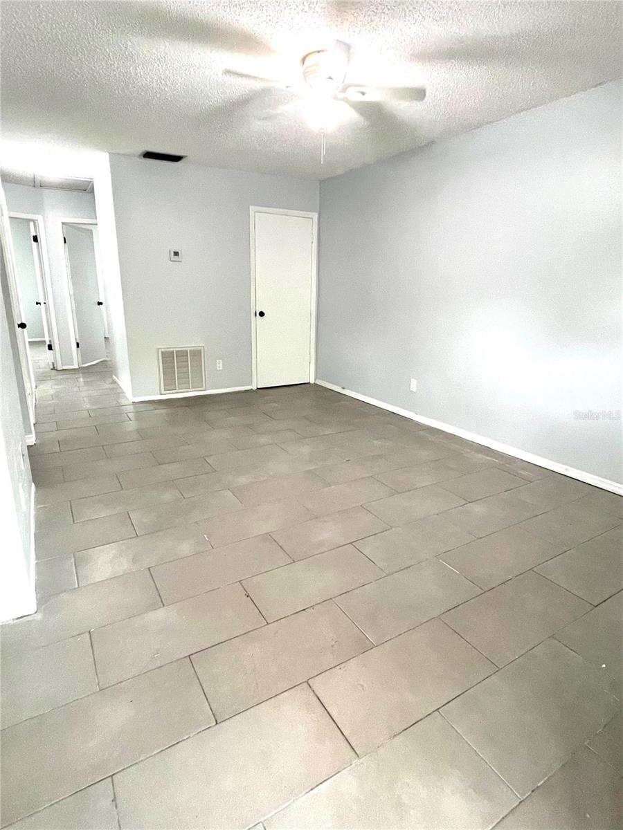 CORAL HEIGHTS SUB - Residential Lease