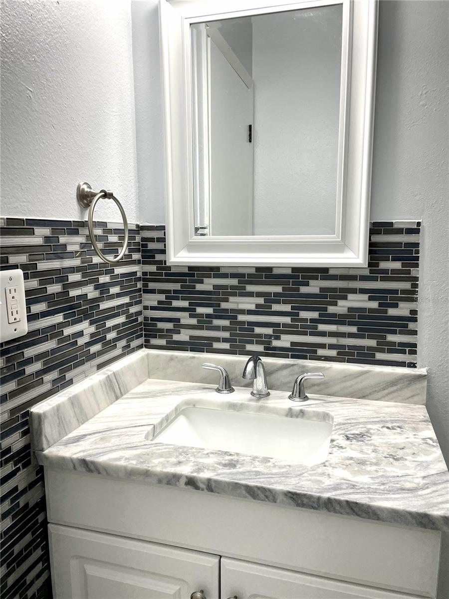CORAL HEIGHTS SUB - Residential Lease