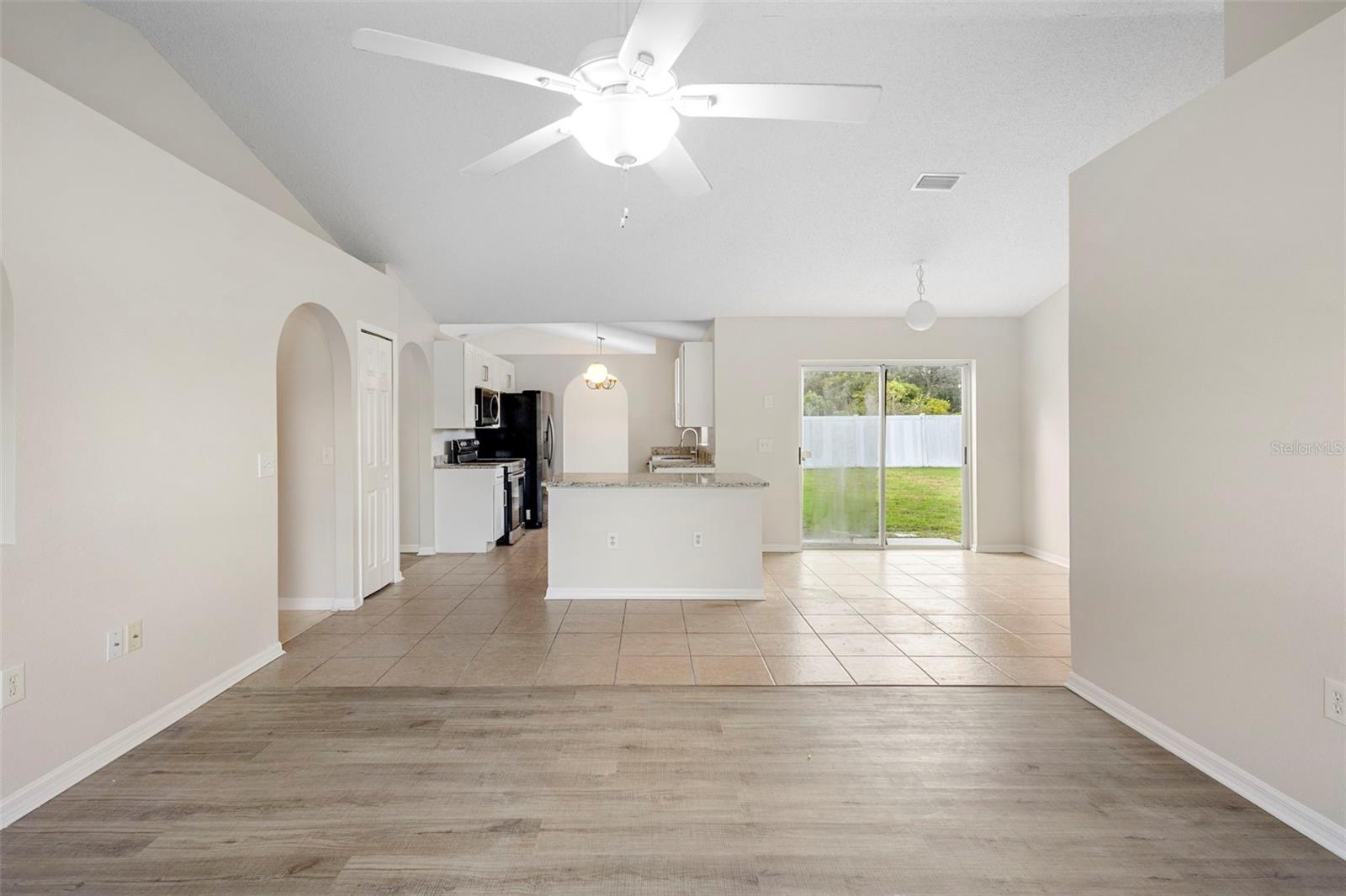 WINDMILL POINT UNIT 4A - Residential