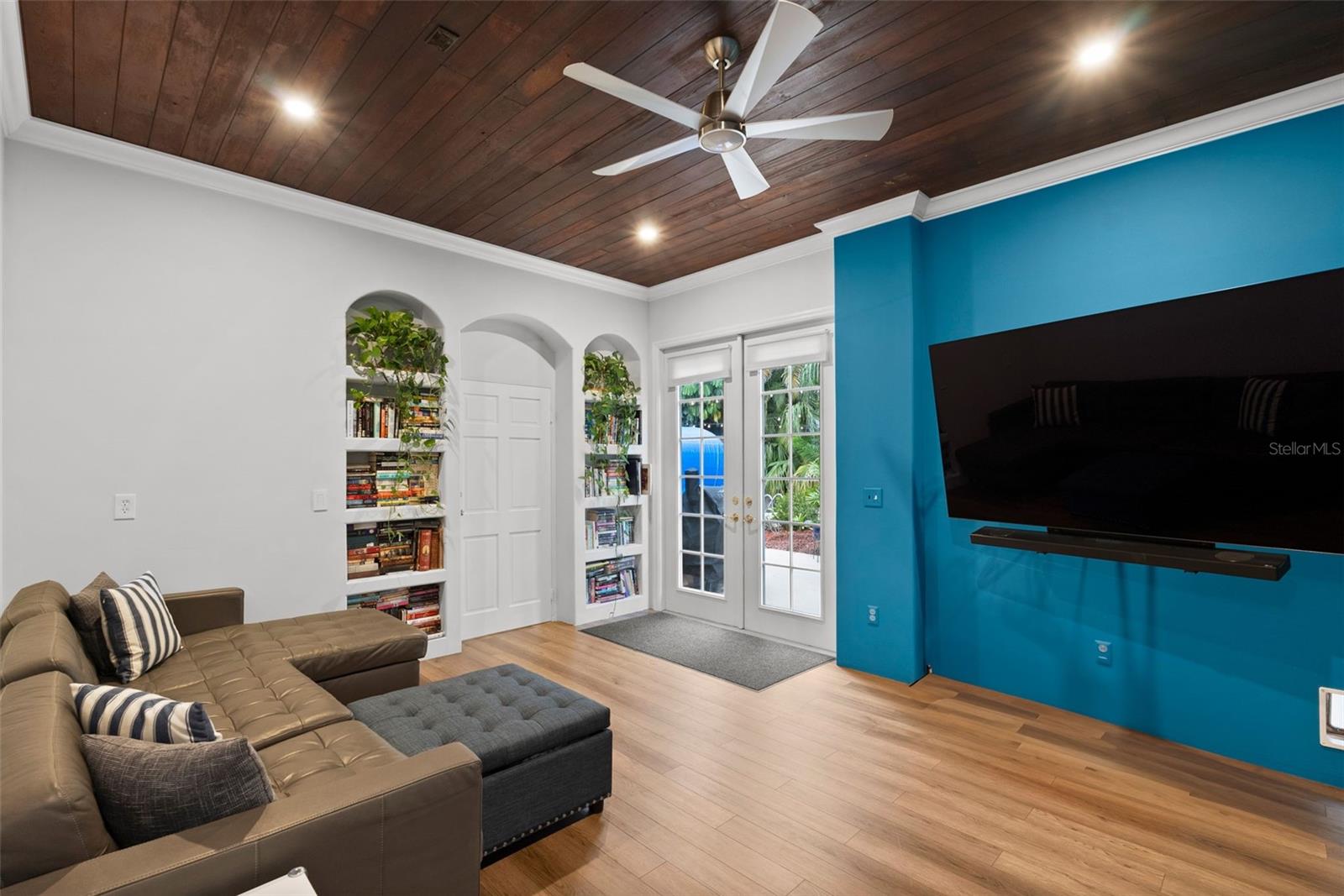 BEL MAR REV UNIT 5 - Residential