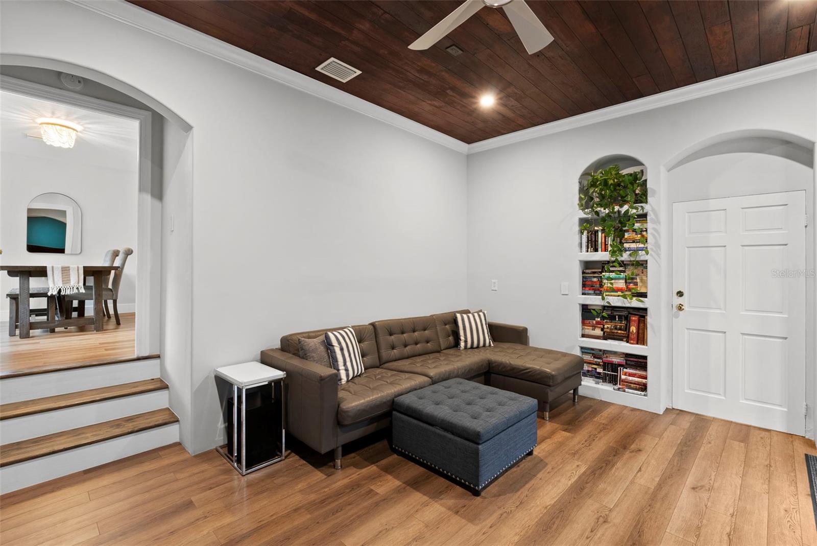 BEL MAR REV UNIT 5 - Residential