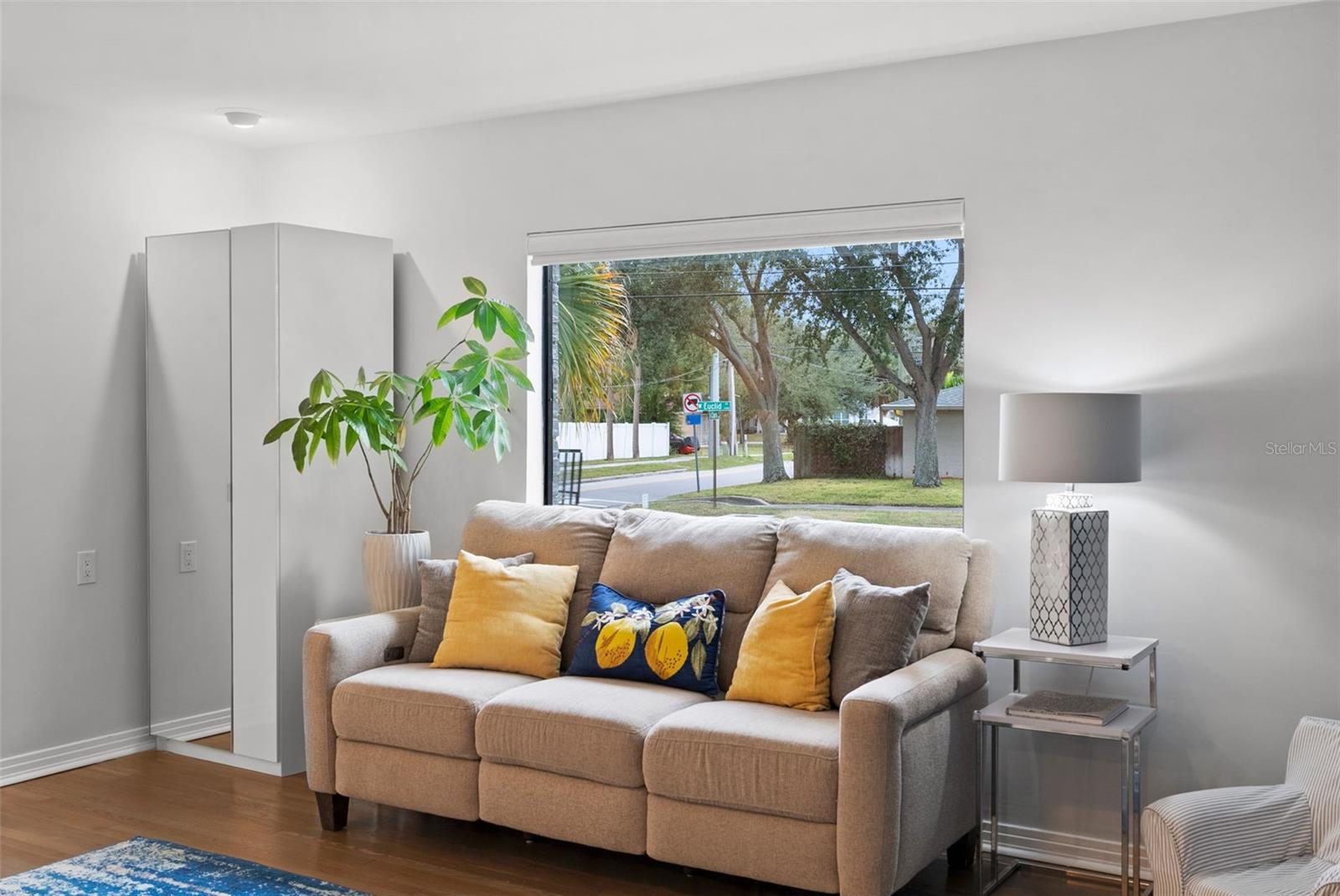 BEL MAR REV UNIT 5 - Residential