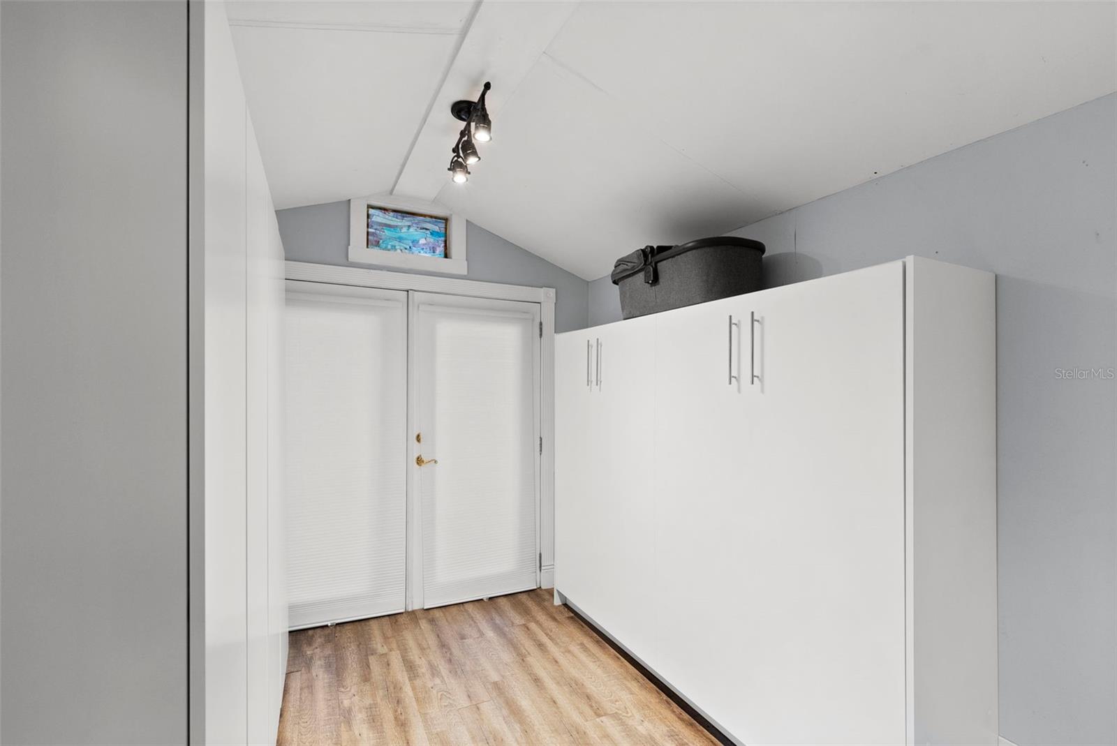 BEL MAR REV UNIT 5 - Residential