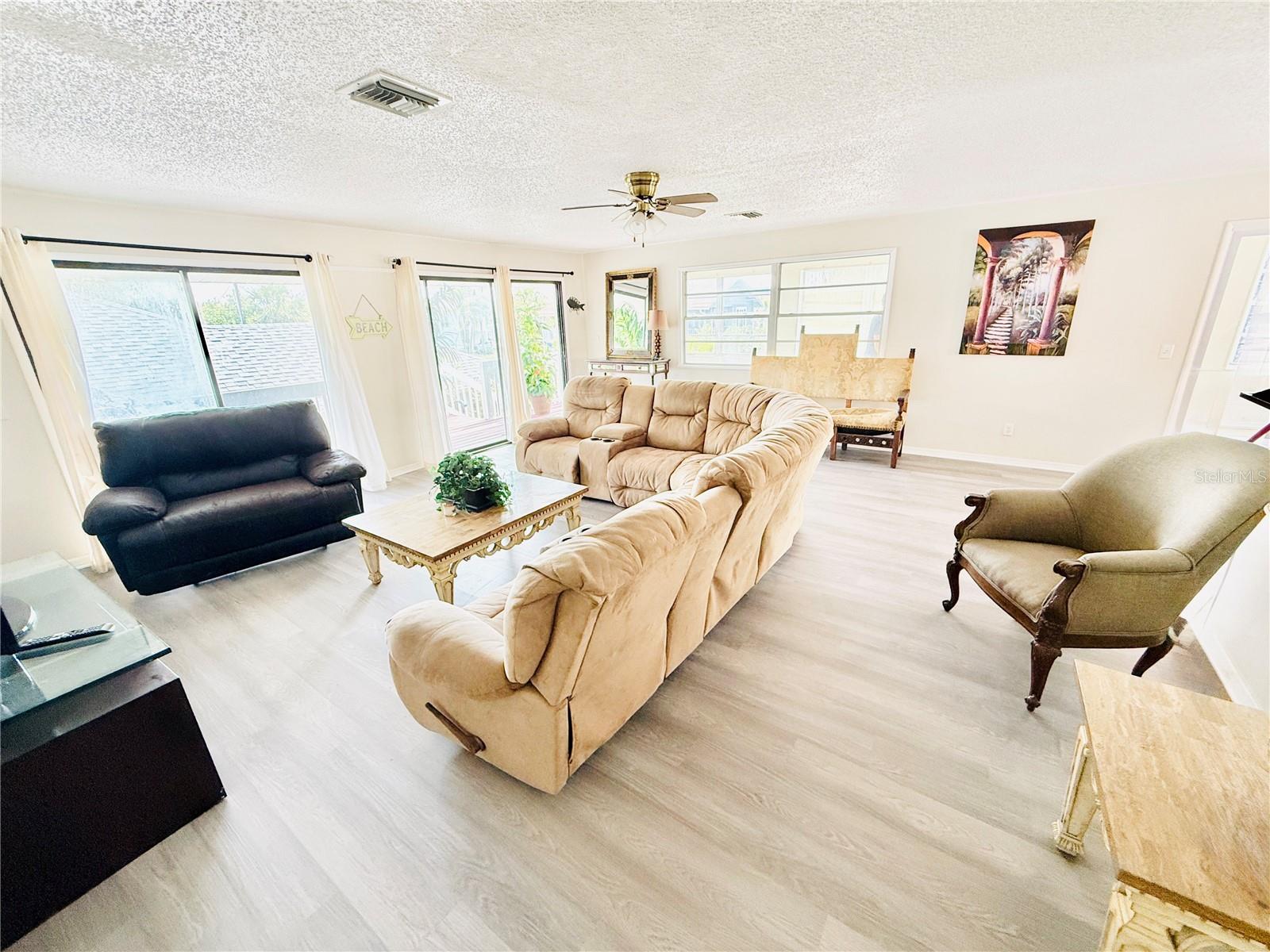 824 GARFISH AVENUE