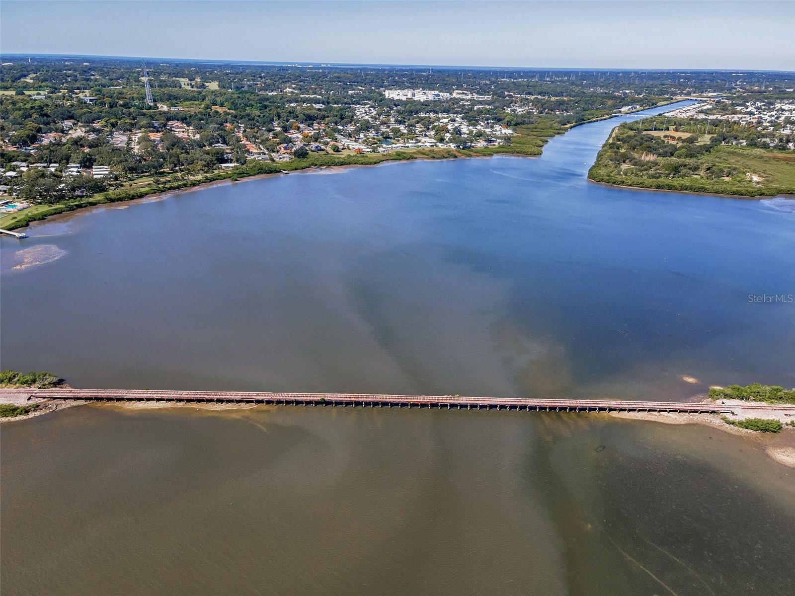 BAYSIDE TERRACE - Residential