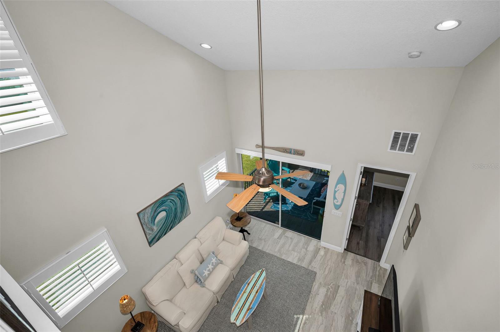 BAYSIDE TERRACE - Residential