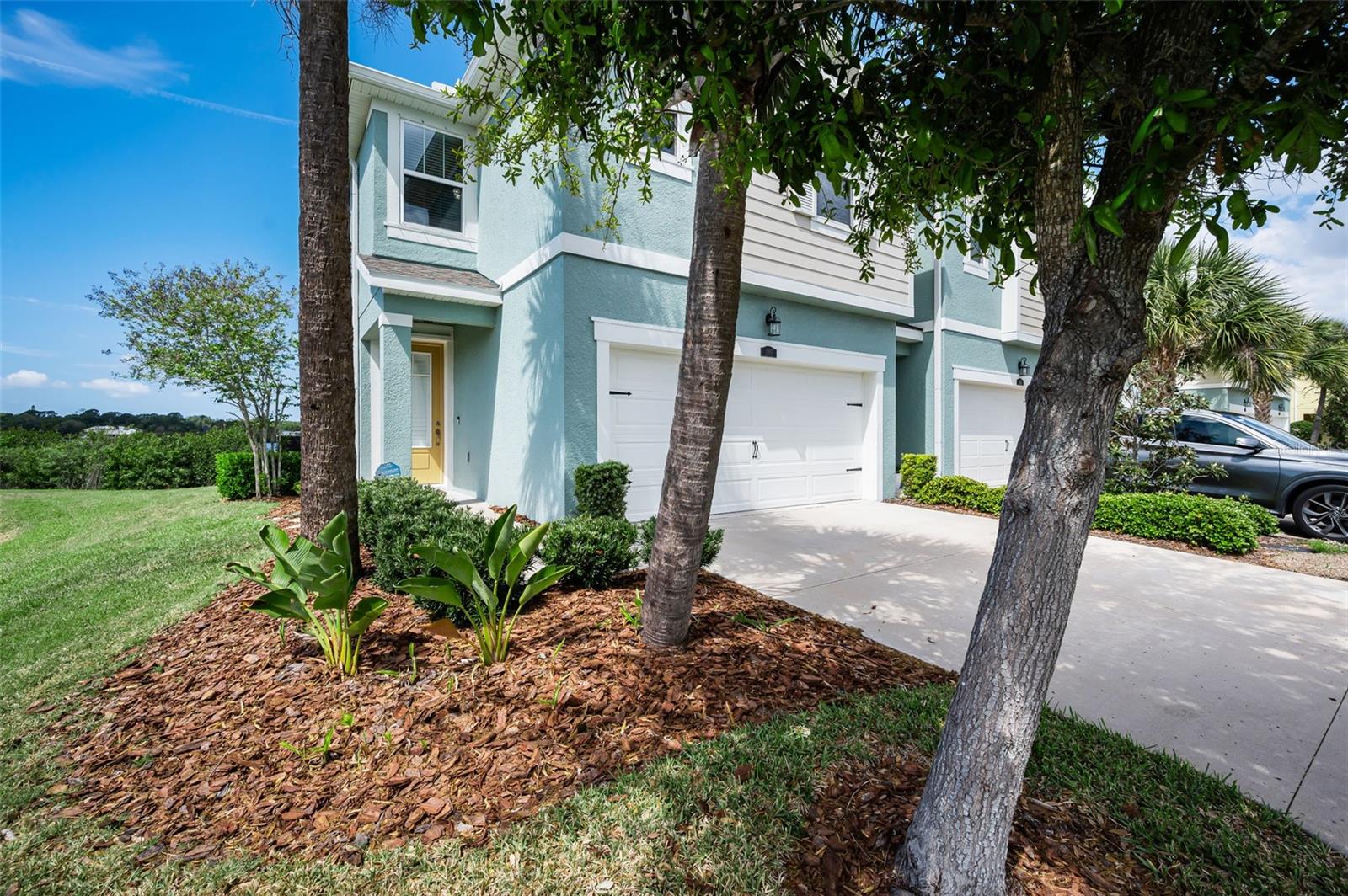 BAYSIDE TERRACE - Residential