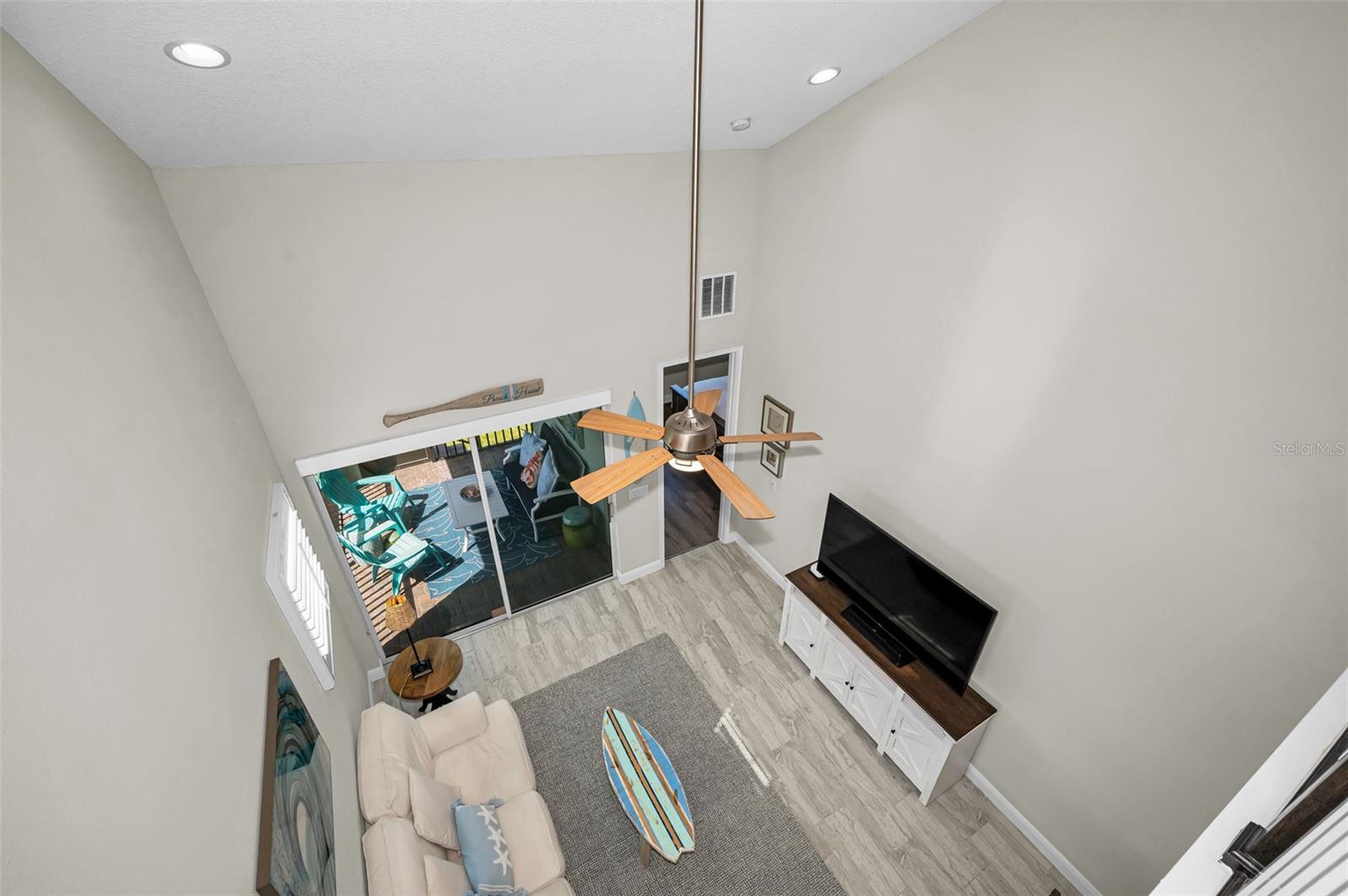 BAYSIDE TERRACE - Residential