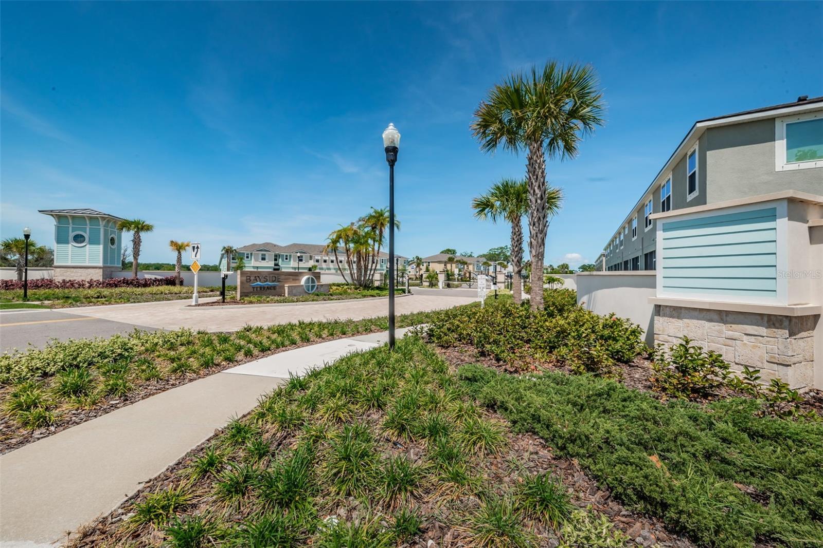 BAYSIDE TERRACE - Residential