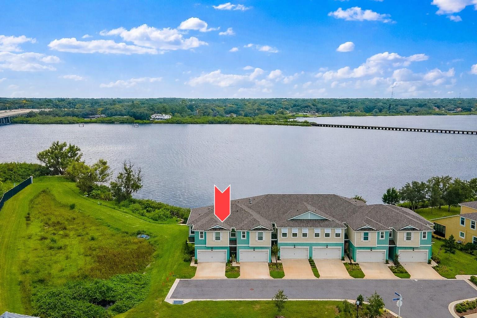 BAYSIDE TERRACE - Residential