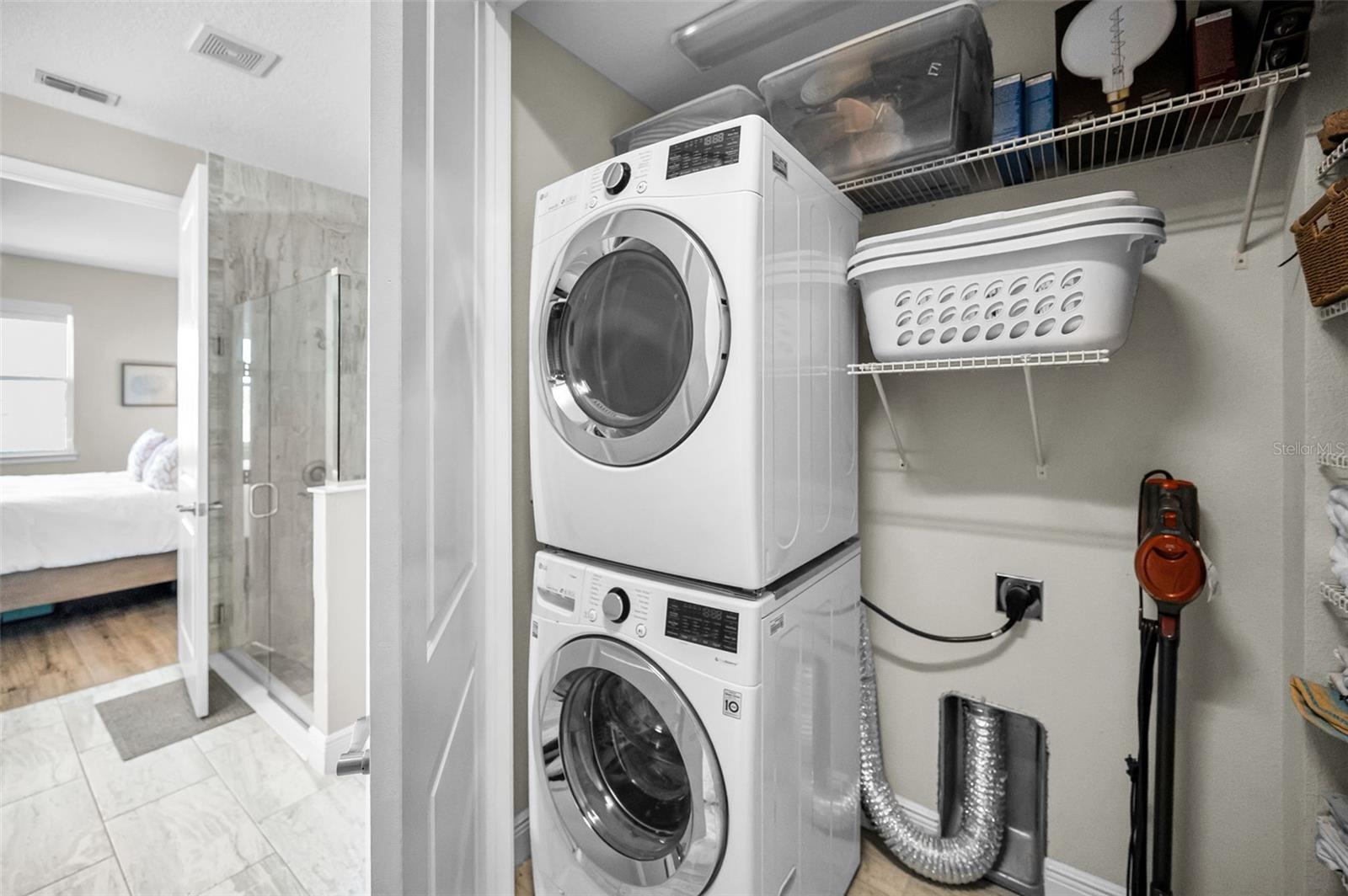 BAYSIDE TERRACE - Residential