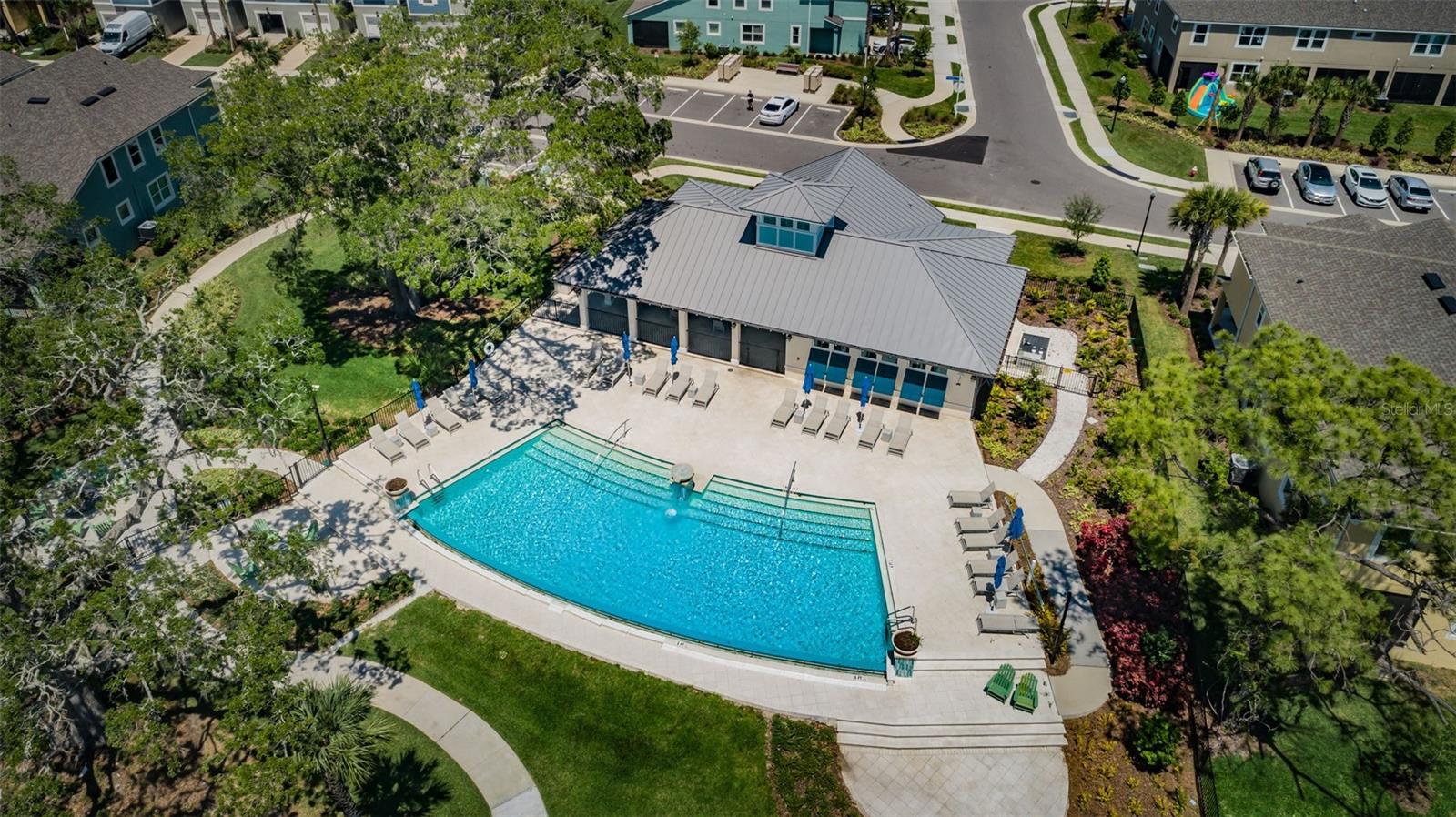 BAYSIDE TERRACE - Residential