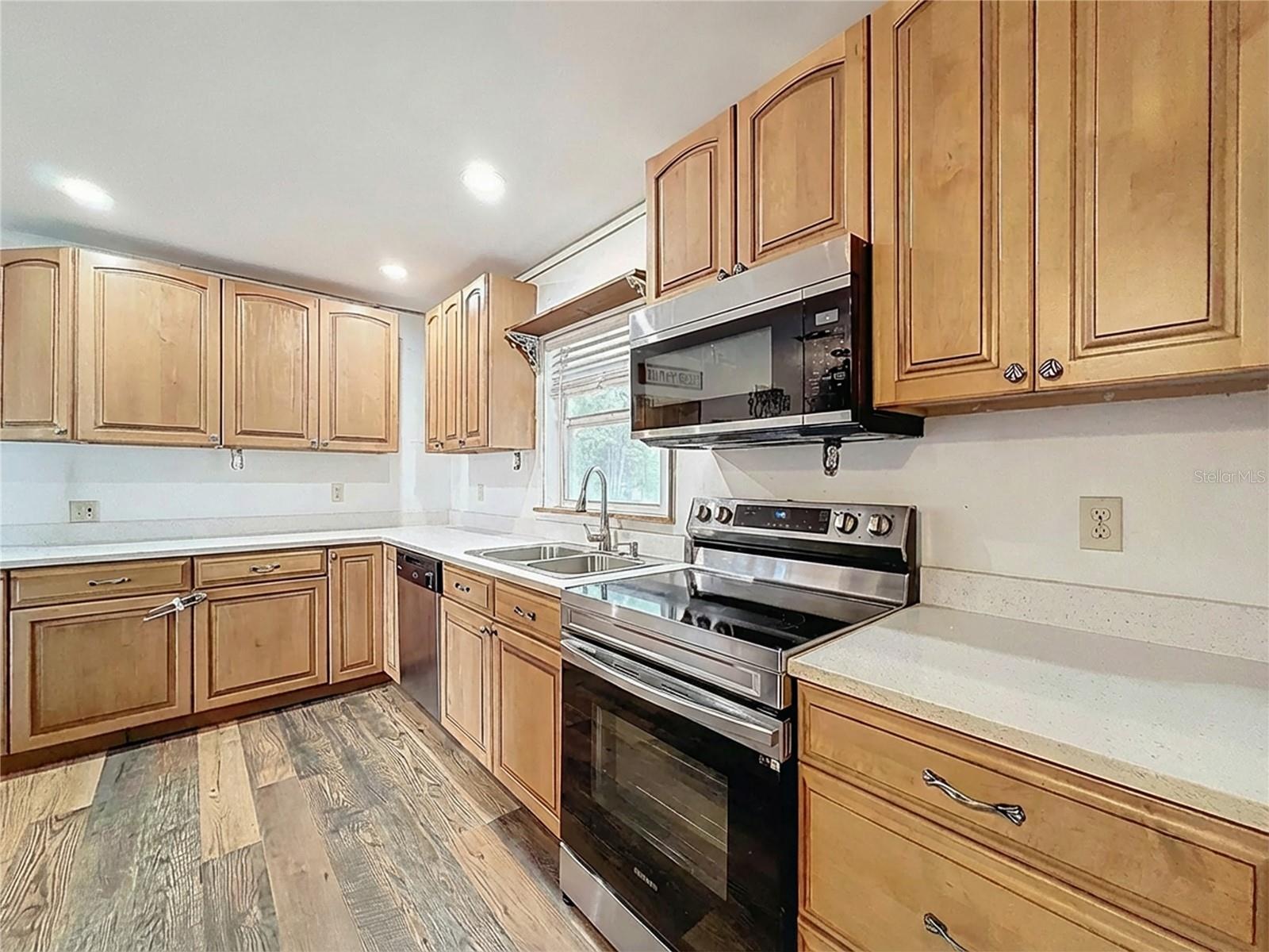 STENHOLM ENTERPRISES UNREC - Residential