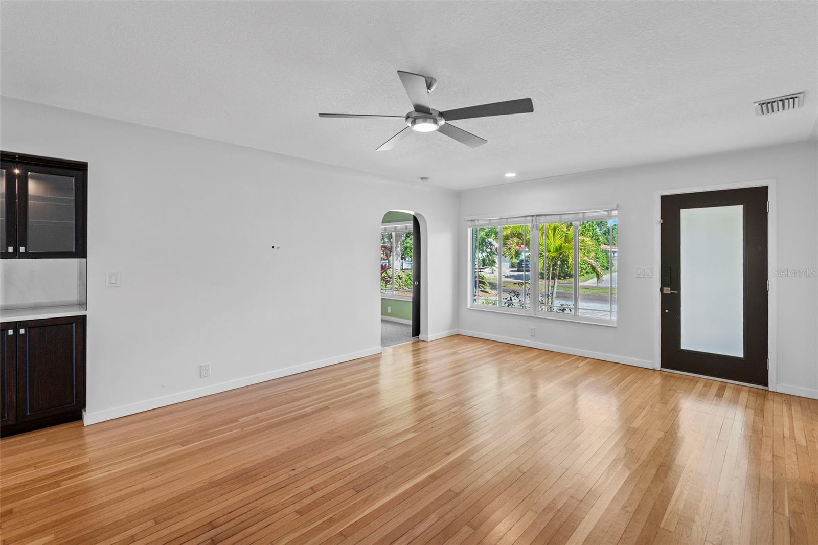 PASADENA ESTATES SEC F - Residential