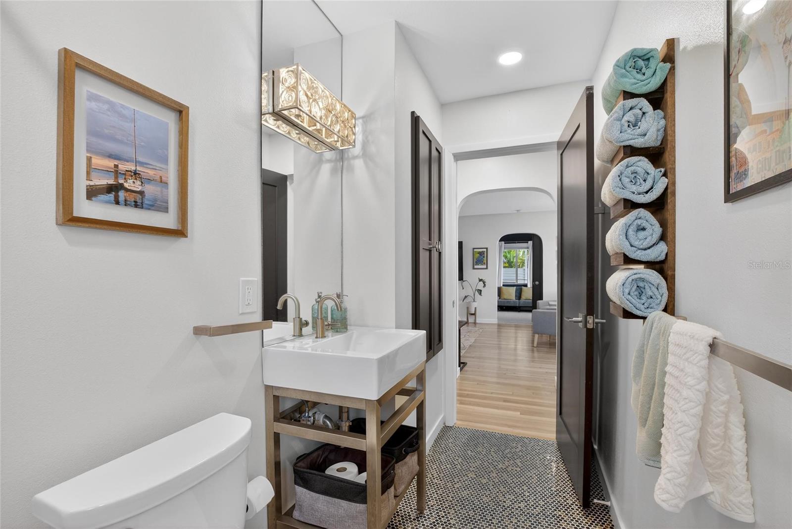 PASADENA ESTATES SEC F - Residential