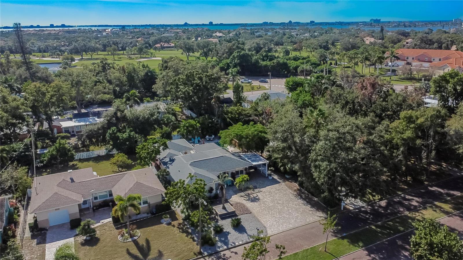 PASADENA ESTATES SEC F - Residential